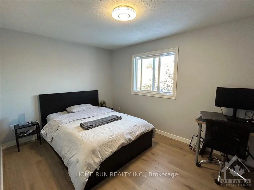 Photo 14 of 1201 St Moritz Court, Ottawa, Convent Glen North — HOMEH