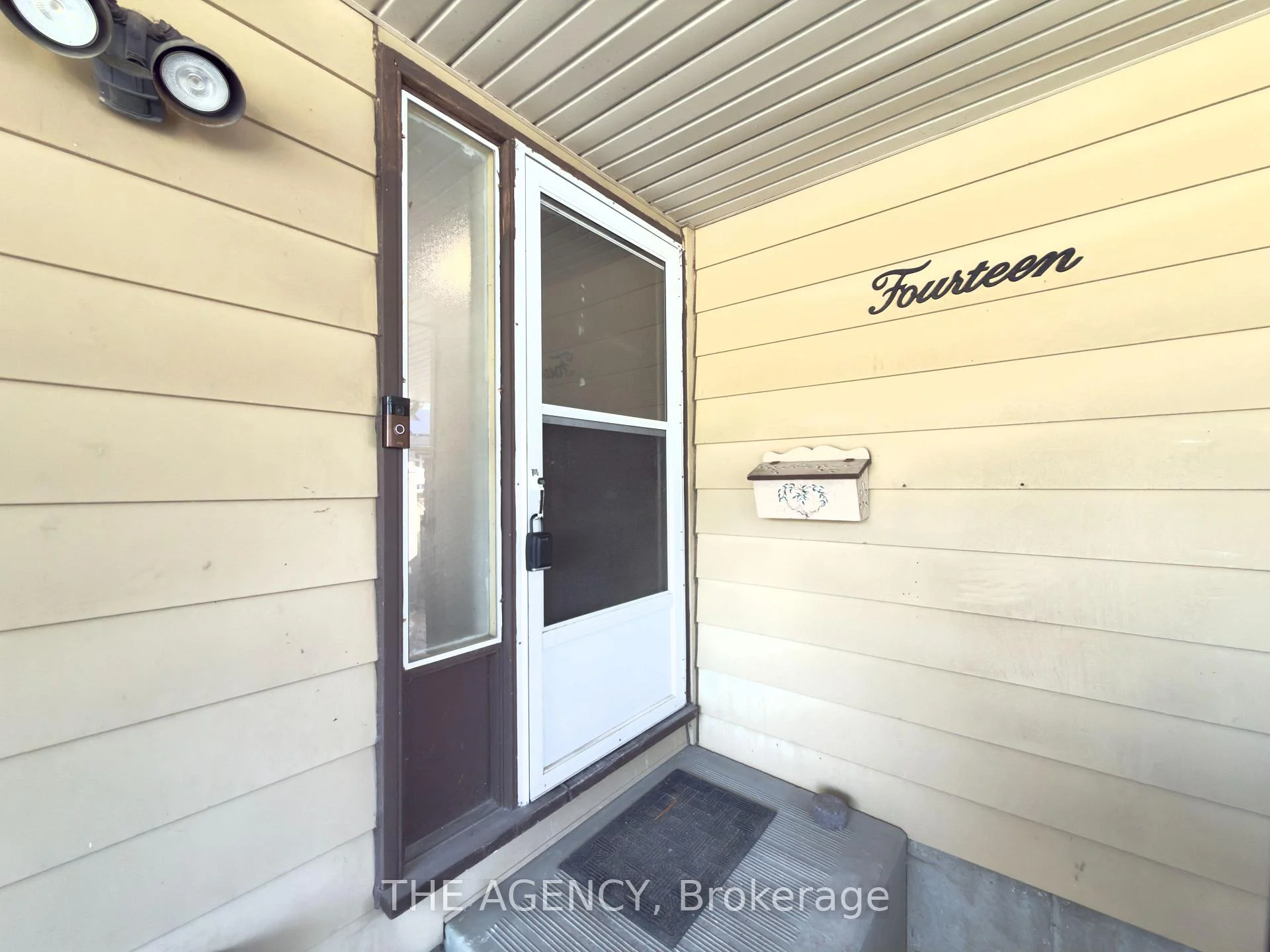 Photo 5 of 14 Muskoka Drive, Guelph, Victoria North — HOMEH