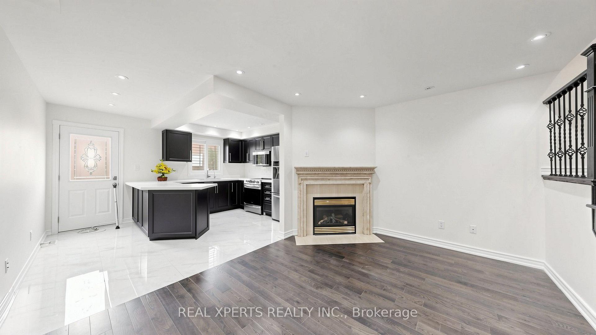 Photo 6 of 140 Del Francesco Way, Vaughan, Vellore Village — HOMEH