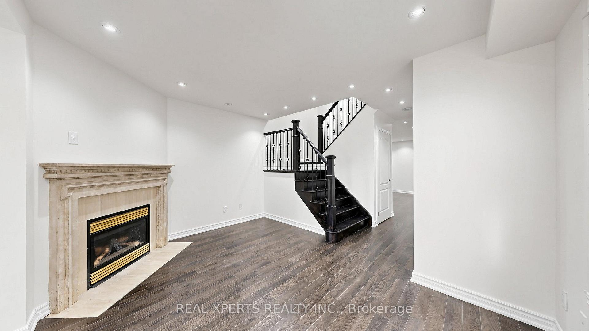 Photo 7 of 140 Del Francesco Way, Vaughan, Vellore Village — HOMEH