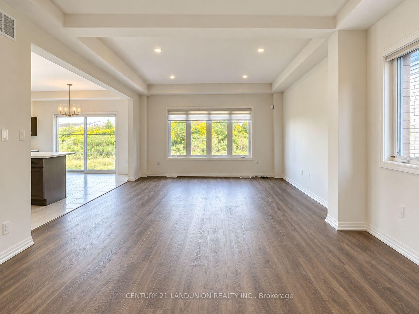 Photo 7 of 117 Acacia Road, Pelham, Fonthill — HOMEH
