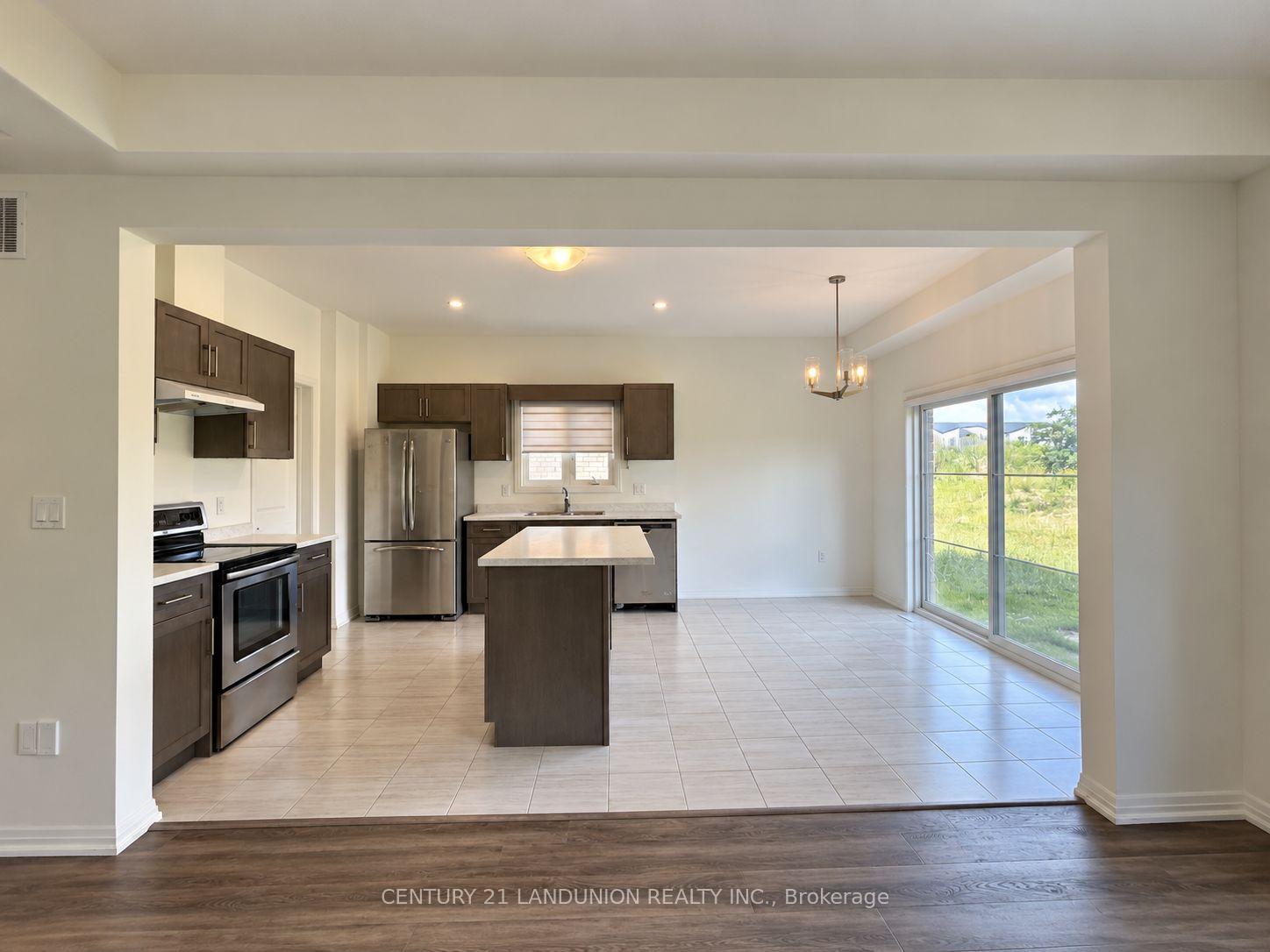 Photo 9 of 117 Acacia Road, Pelham, Fonthill — HOMEH