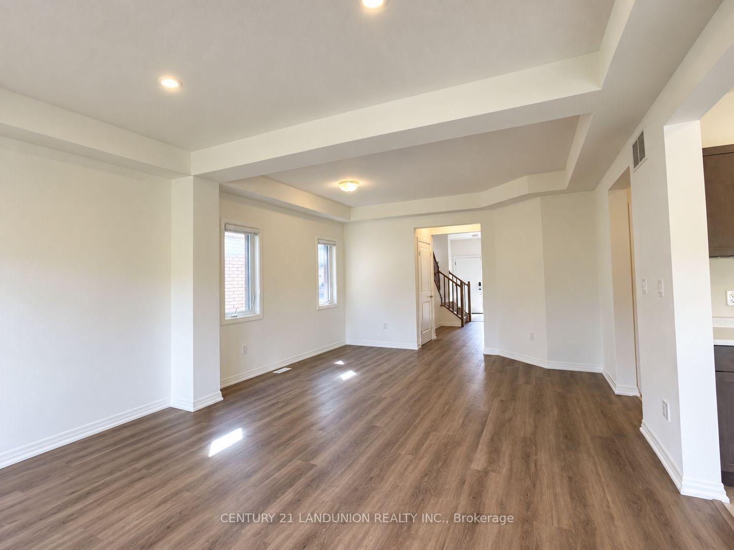 Photo 13 of 117 Acacia Road, Pelham, Fonthill — HOMEH