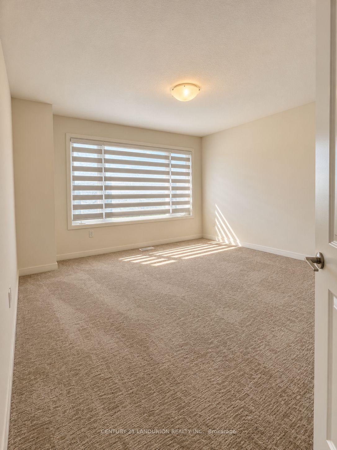 Photo 27 of 117 Acacia Road, Pelham, Fonthill — HOMEH