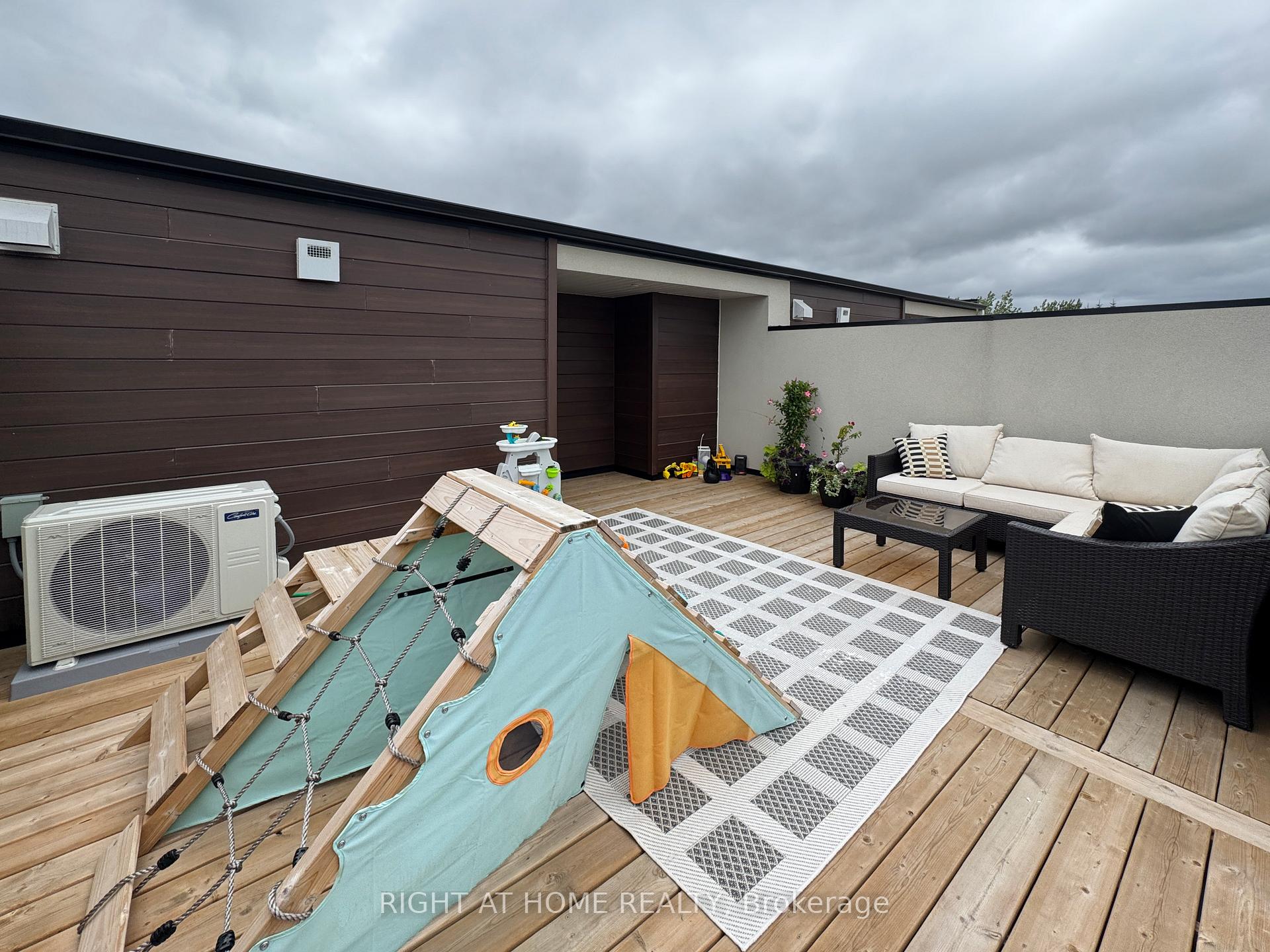 Photo 20 of Unit 19, 292 Vine Street, St. Catharines, Vine/Linwell — HOMEH