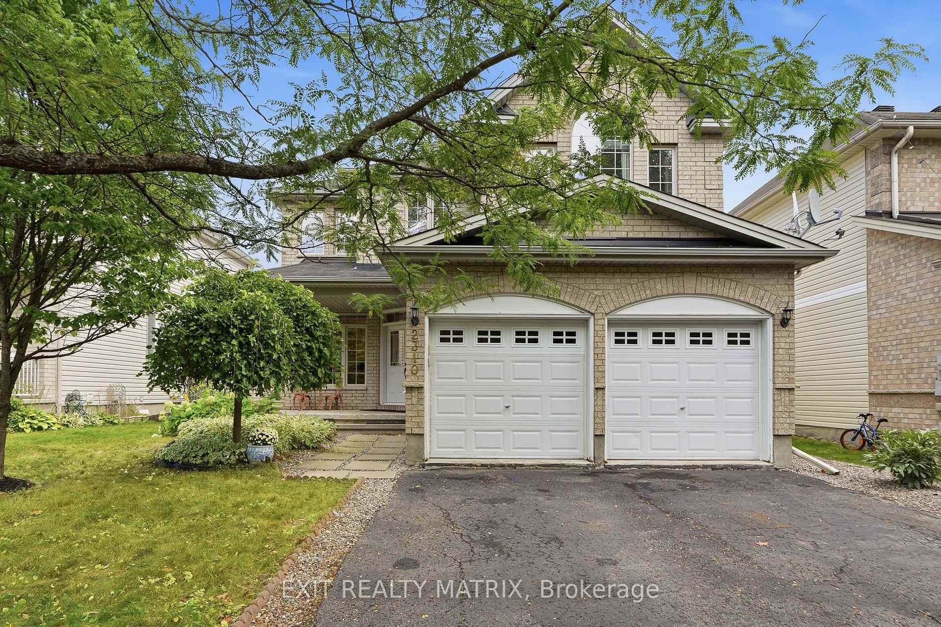 Photo of 2310 Glandriel Crescent