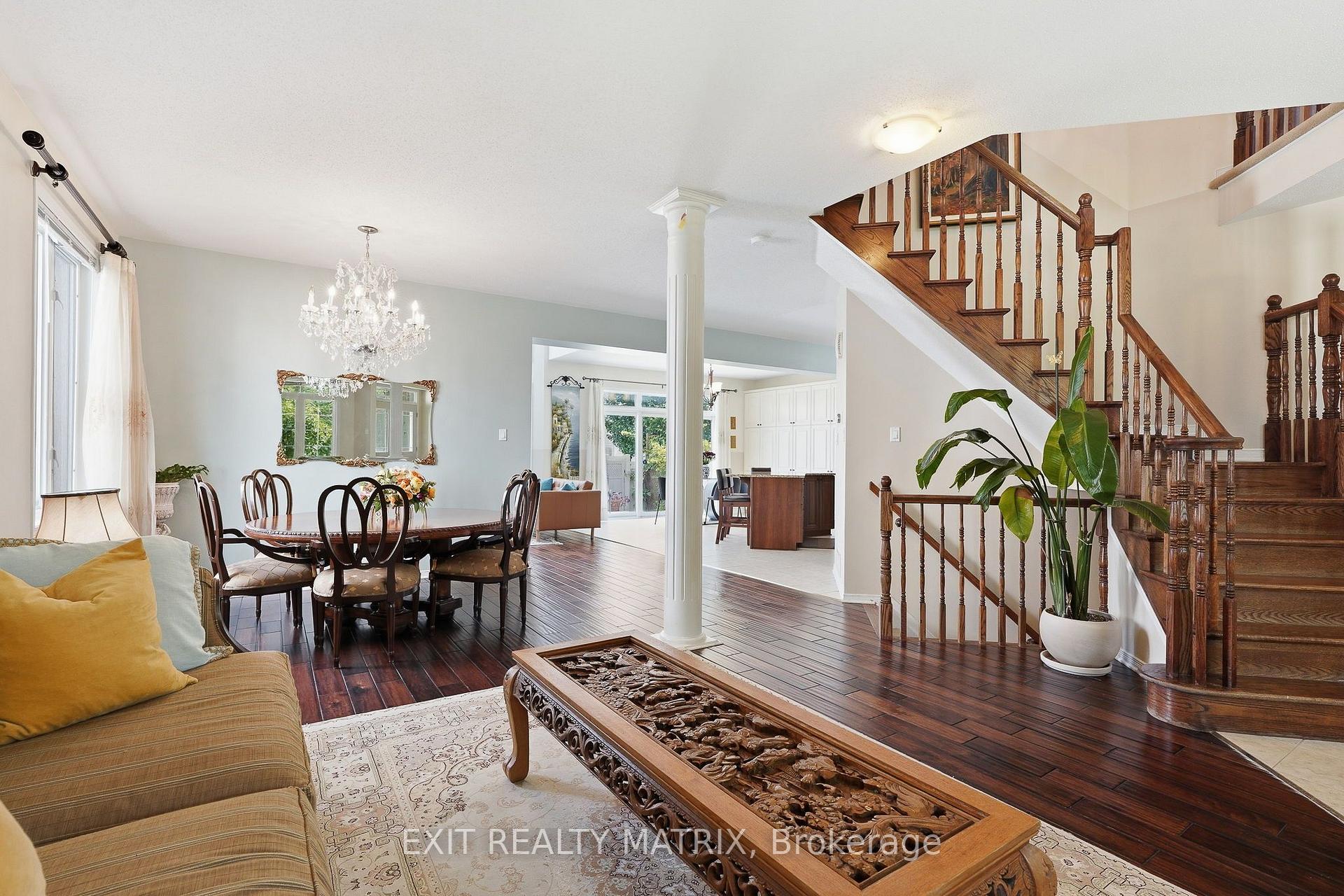 Photo 8 of 2310 Glandriel Crescent, Ottawa, Springridge/East Village — HOMEH