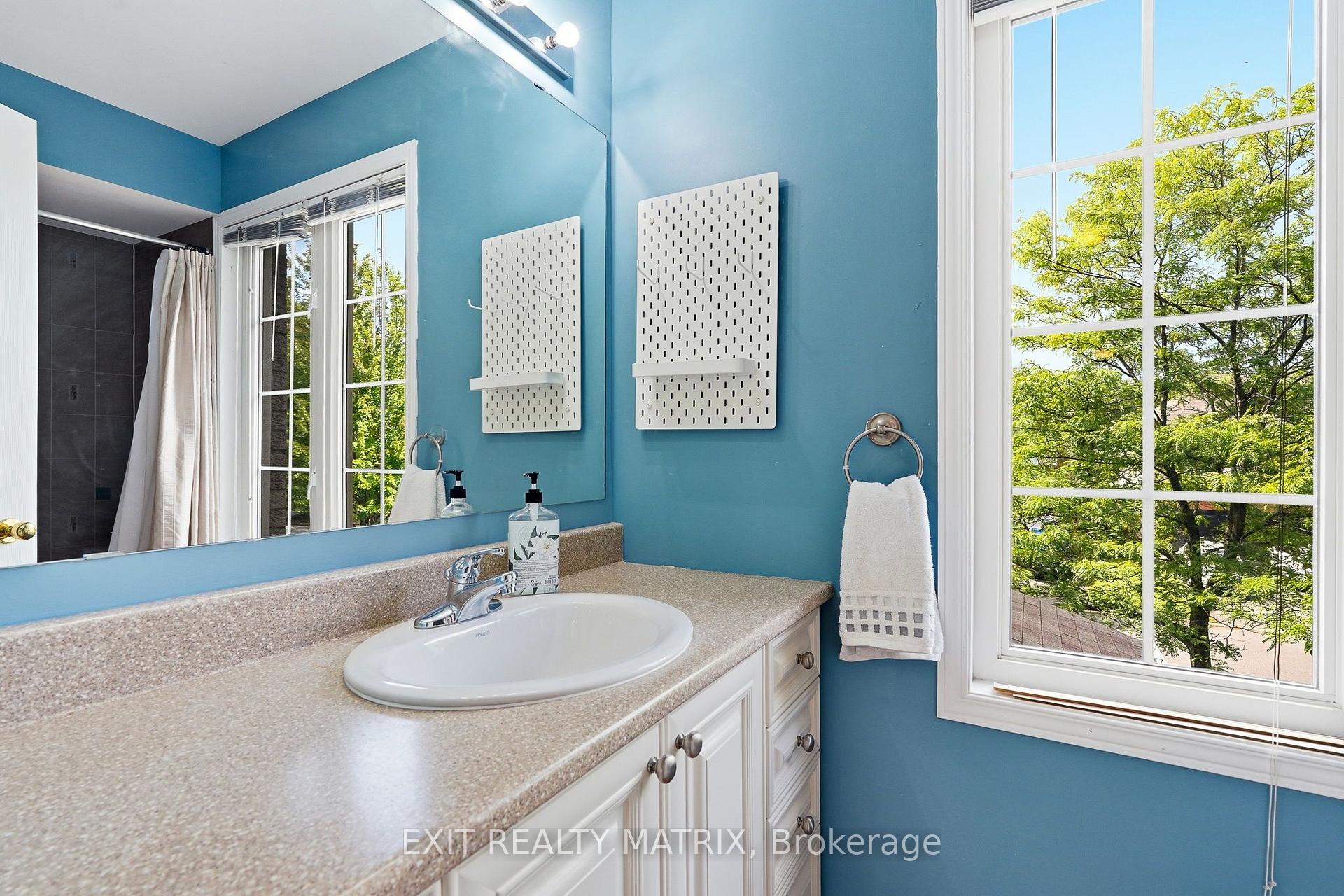 Photo 31 of 2310 Glandriel Crescent, Ottawa, Springridge/East Village — HOMEH