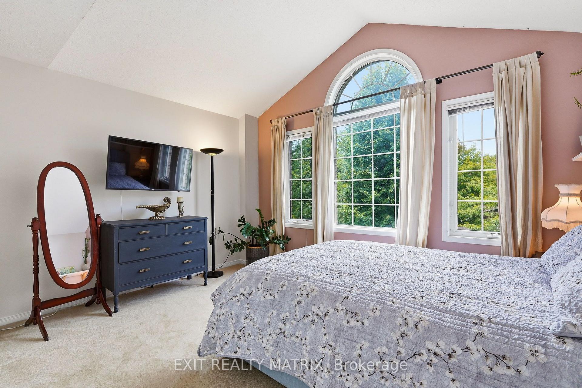Photo 34 of 2310 Glandriel Crescent, Ottawa, Springridge/East Village — HOMEH