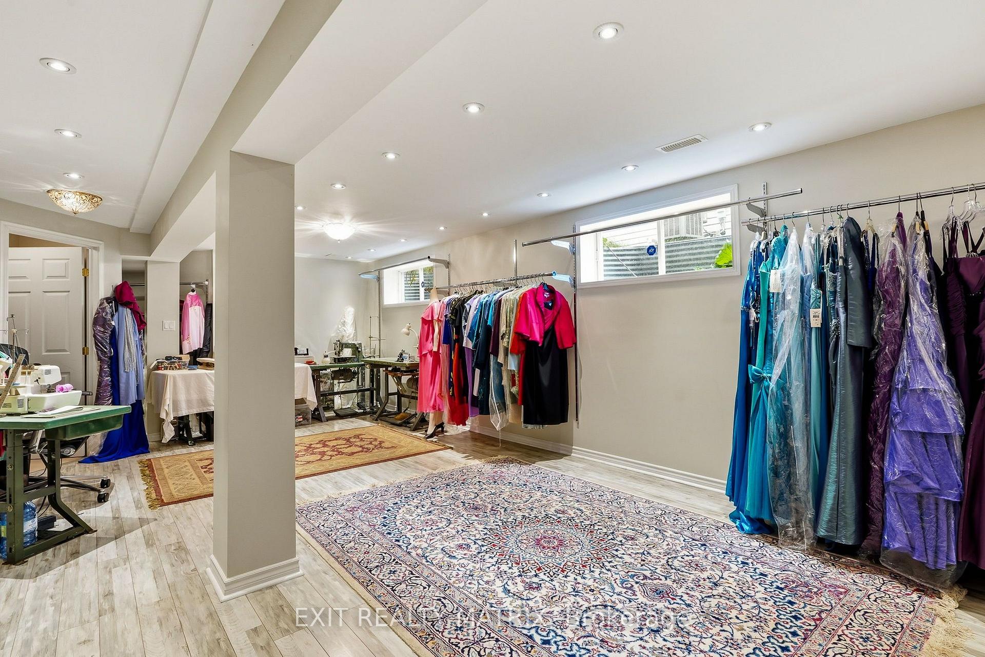 Photo 37 of 2310 Glandriel Crescent, Ottawa, Springridge/East Village — HOMEH