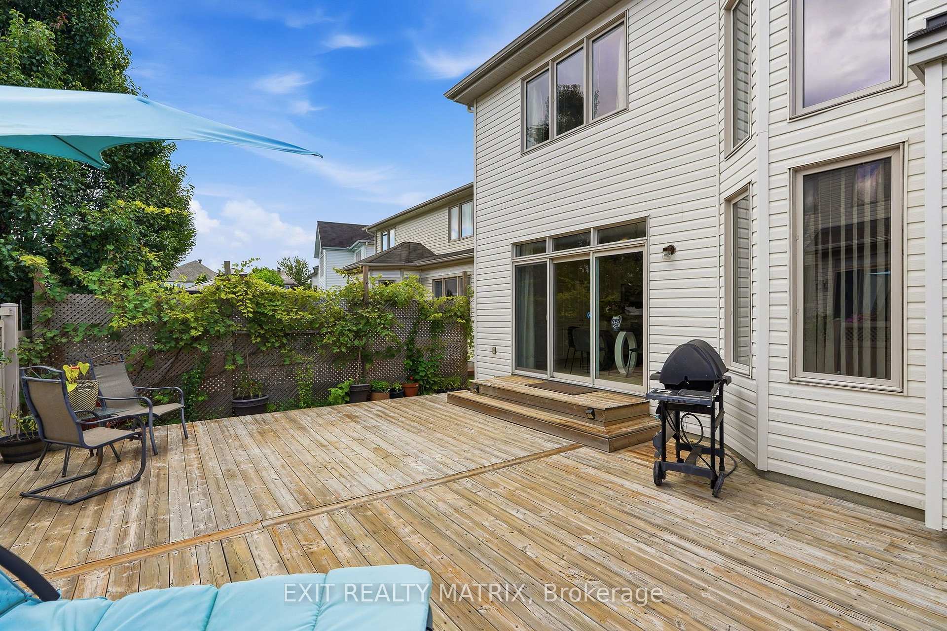 Photo 39 of 2310 Glandriel Crescent, Ottawa, Springridge/East Village — HOMEH