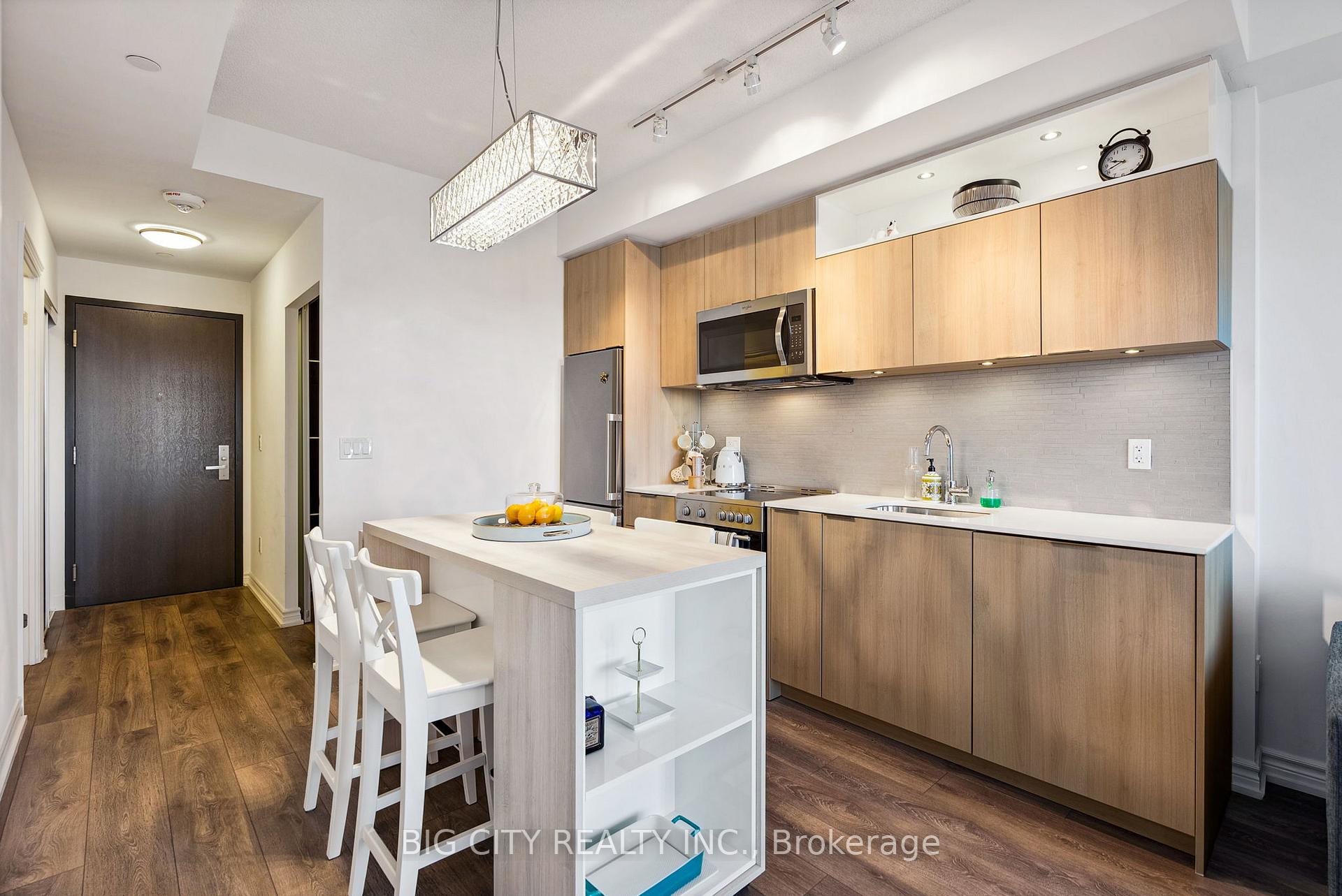 Photo 10 of Unit 1004, 50 Forest Manor Road, North York, Henry Farm — HOMEH