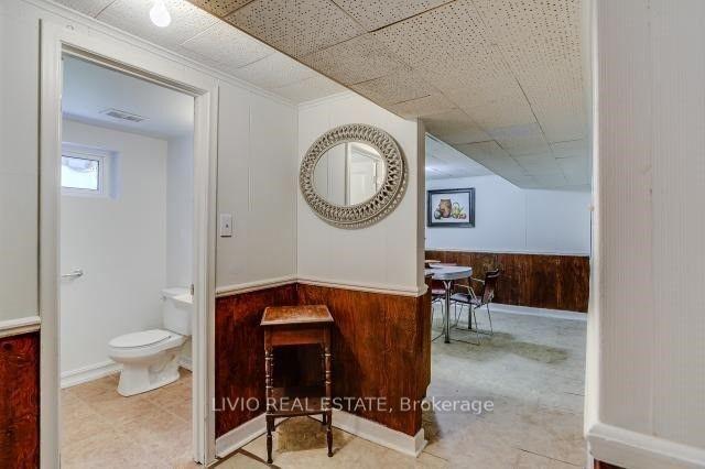 Photo 33 of 40 Barford Road, Etobicoke, Rexdale-Kipling — HOMEH