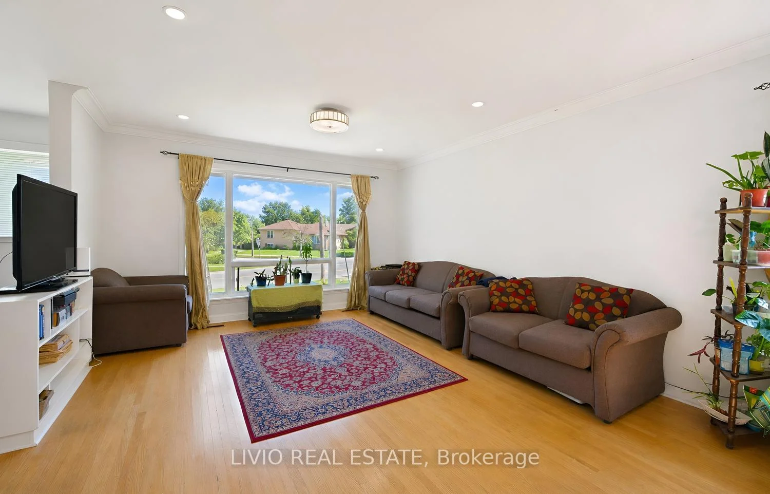 Photo 36 of 40 Barford Road, Etobicoke, Rexdale-Kipling — HOMEH