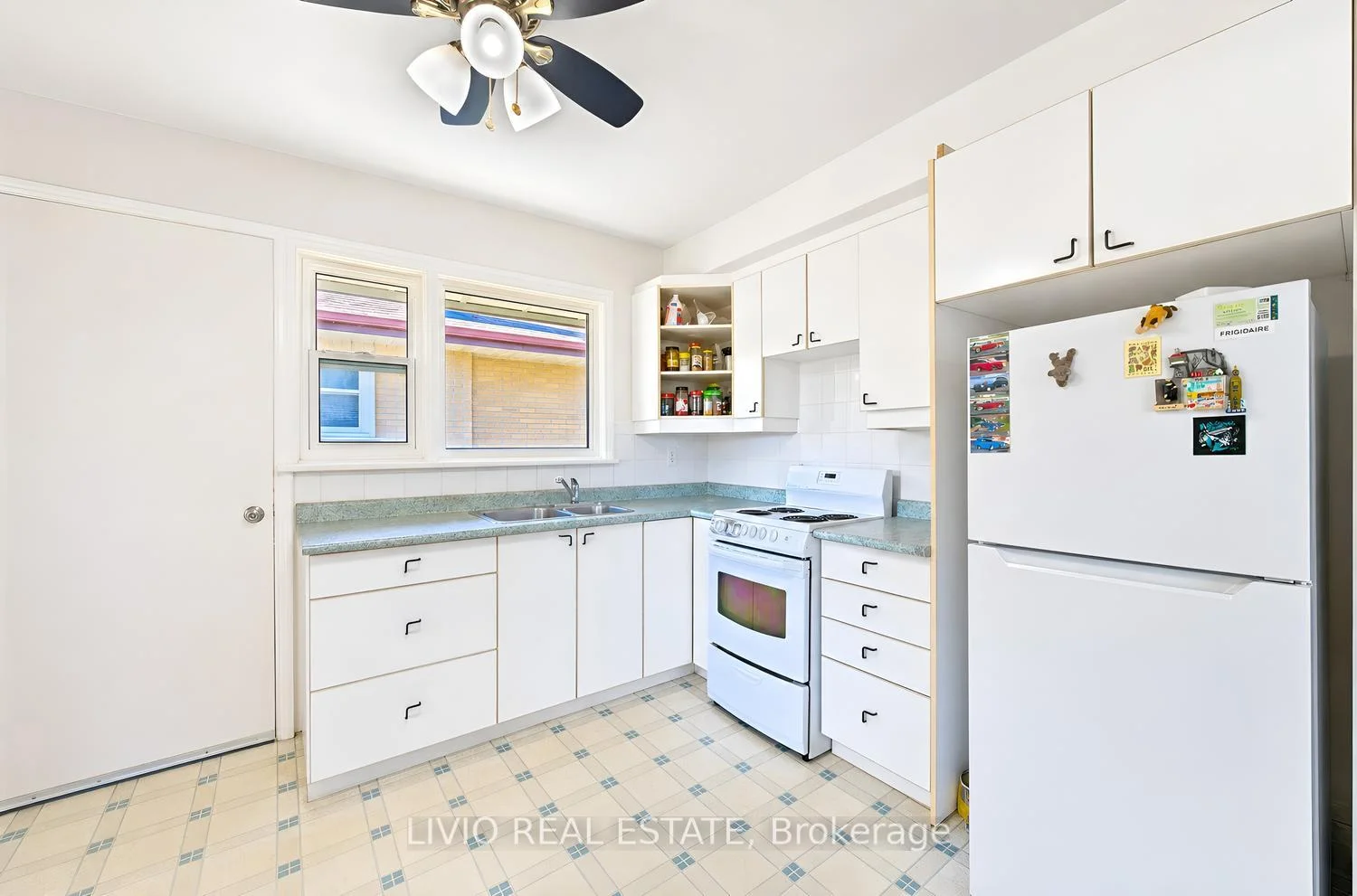 Photo 40 of 40 Barford Road, Etobicoke, Rexdale-Kipling — HOMEH