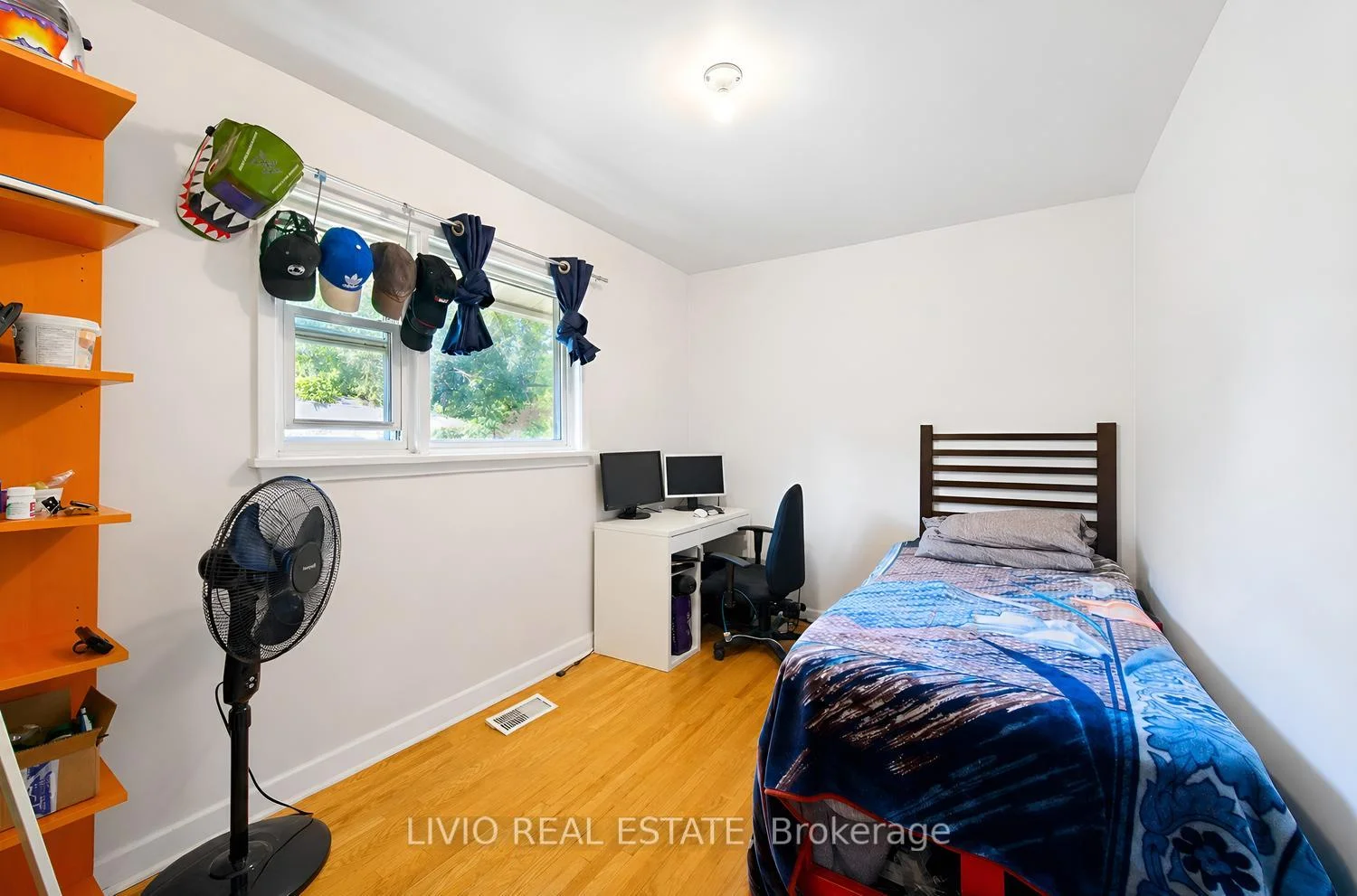 Photo 52 of 40 Barford Road, Etobicoke, Rexdale-Kipling — HOMEH