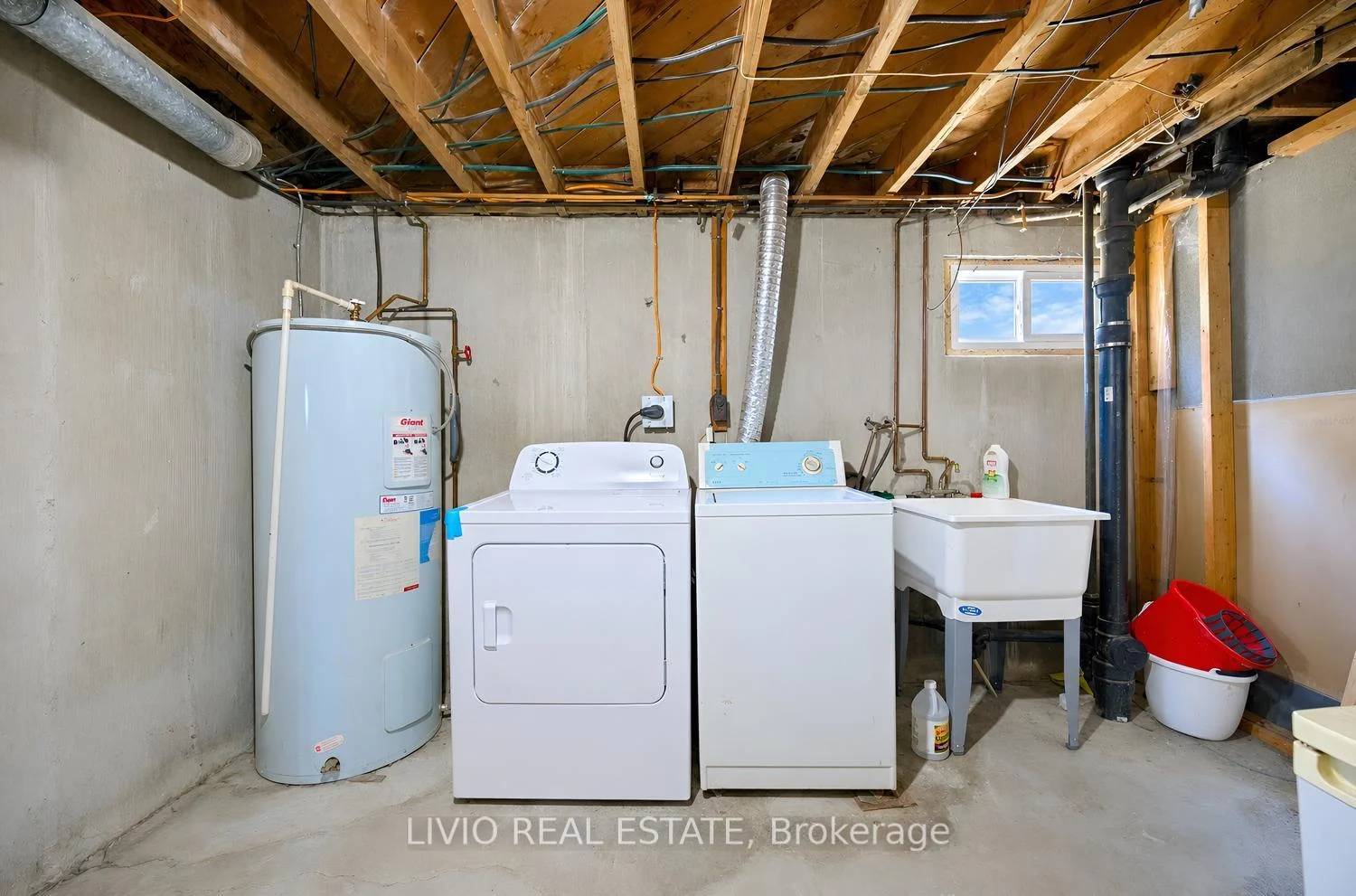 Photo 67 of 40 Barford Road, Etobicoke, Rexdale-Kipling — HOMEH