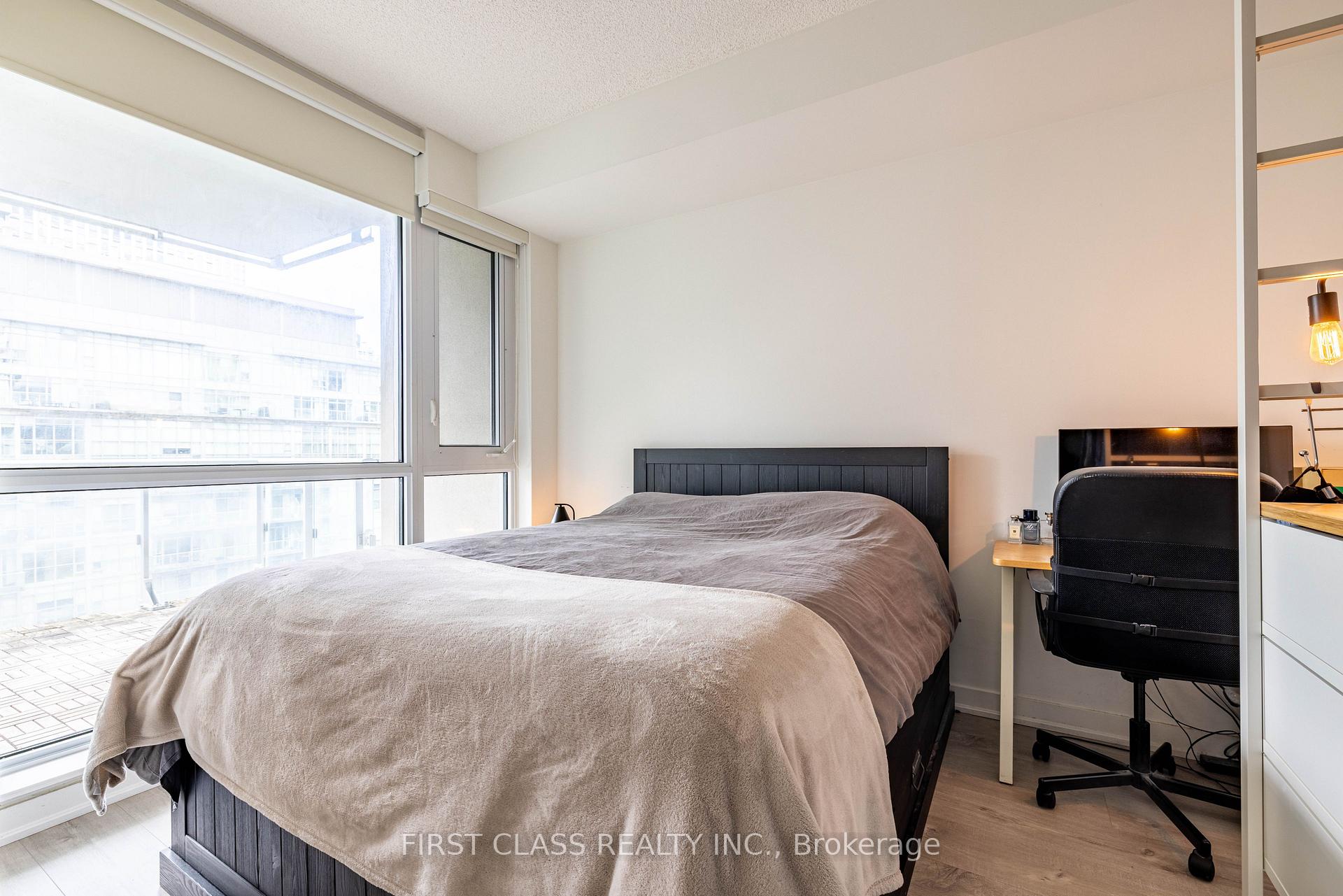 Photo 16 of 199 Richmond St W Street, Toronto, Waterfront Communities — HOMEH