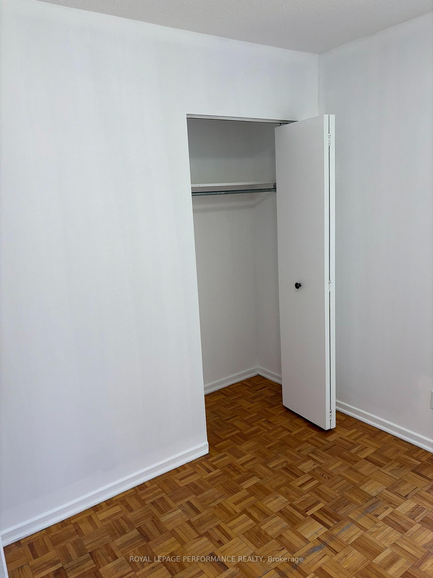 Photo 25 of Unit 208C, 2044 Arrowsmith Drive, Ottawa, Beacon Hill South — HOMEH