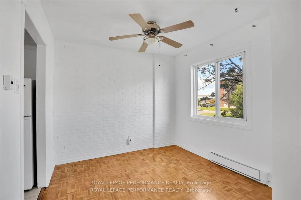 Photo 16 of Unit 208C, 2044 Arrowsmith Drive, Ottawa, Beacon Hill South — HOMEH