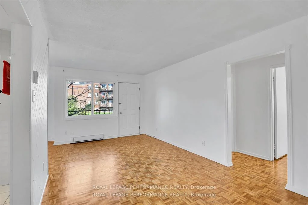 Photo 24 of Unit 208C, 2044 Arrowsmith Drive, Ottawa, Beacon Hill South — HOMEH