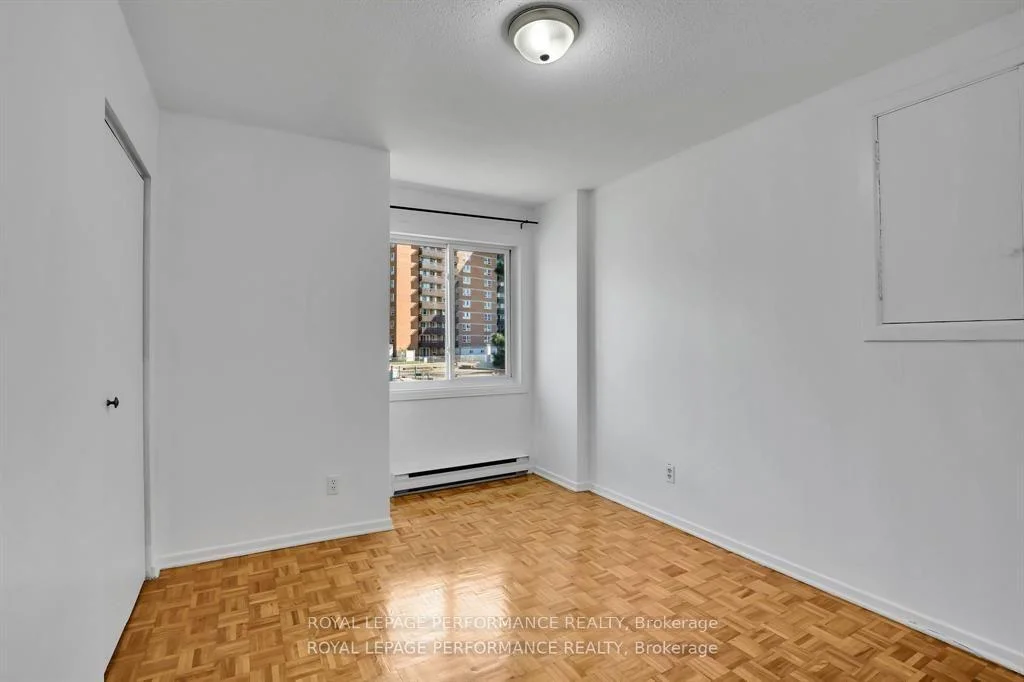 Photo 34 of Unit 208C, 2044 Arrowsmith Drive, Ottawa, Beacon Hill South — HOMEH