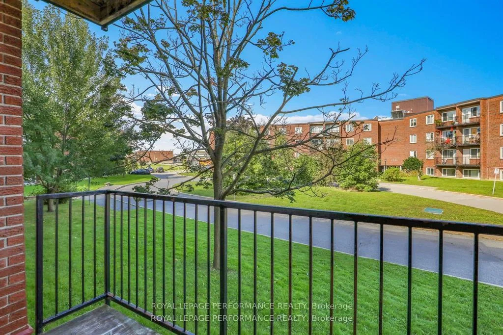 Photo 37 of Unit 208C, 2044 Arrowsmith Drive, Ottawa, Beacon Hill South — HOMEH