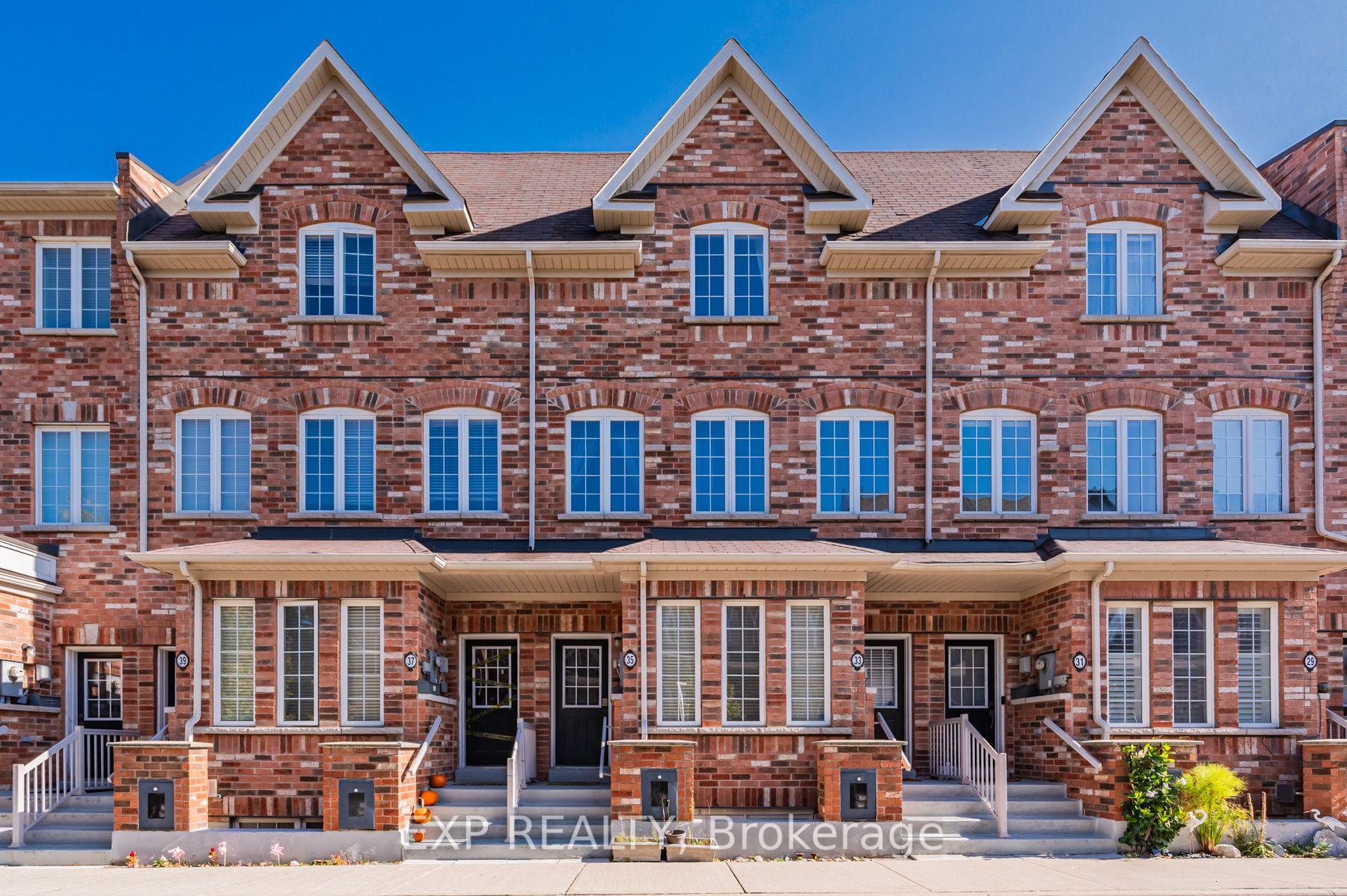Photo 1 of 35 Carnahan Terrace, Toronto, East End-Danforth — HOMEH