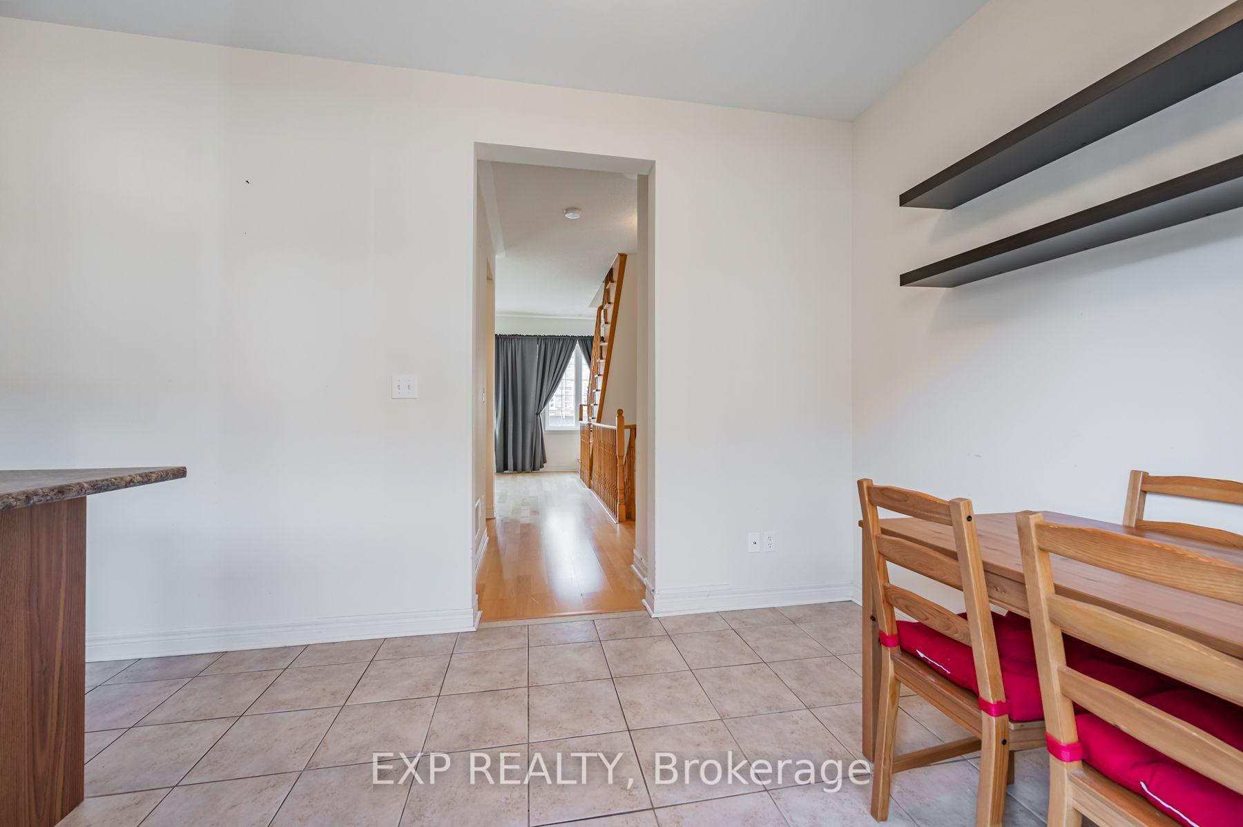Photo 15 of 35 Carnahan Terrace, Toronto, East End-Danforth — HOMEH