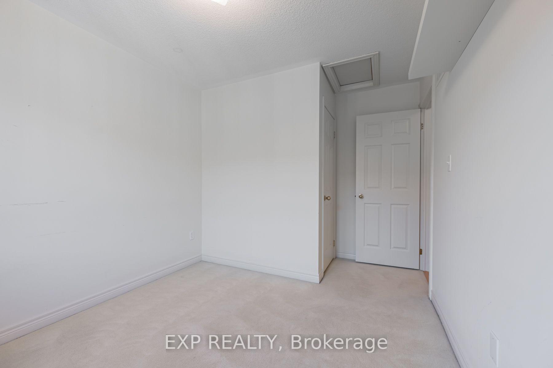 Photo 28 of 35 Carnahan Terrace, Toronto, East End-Danforth — HOMEH