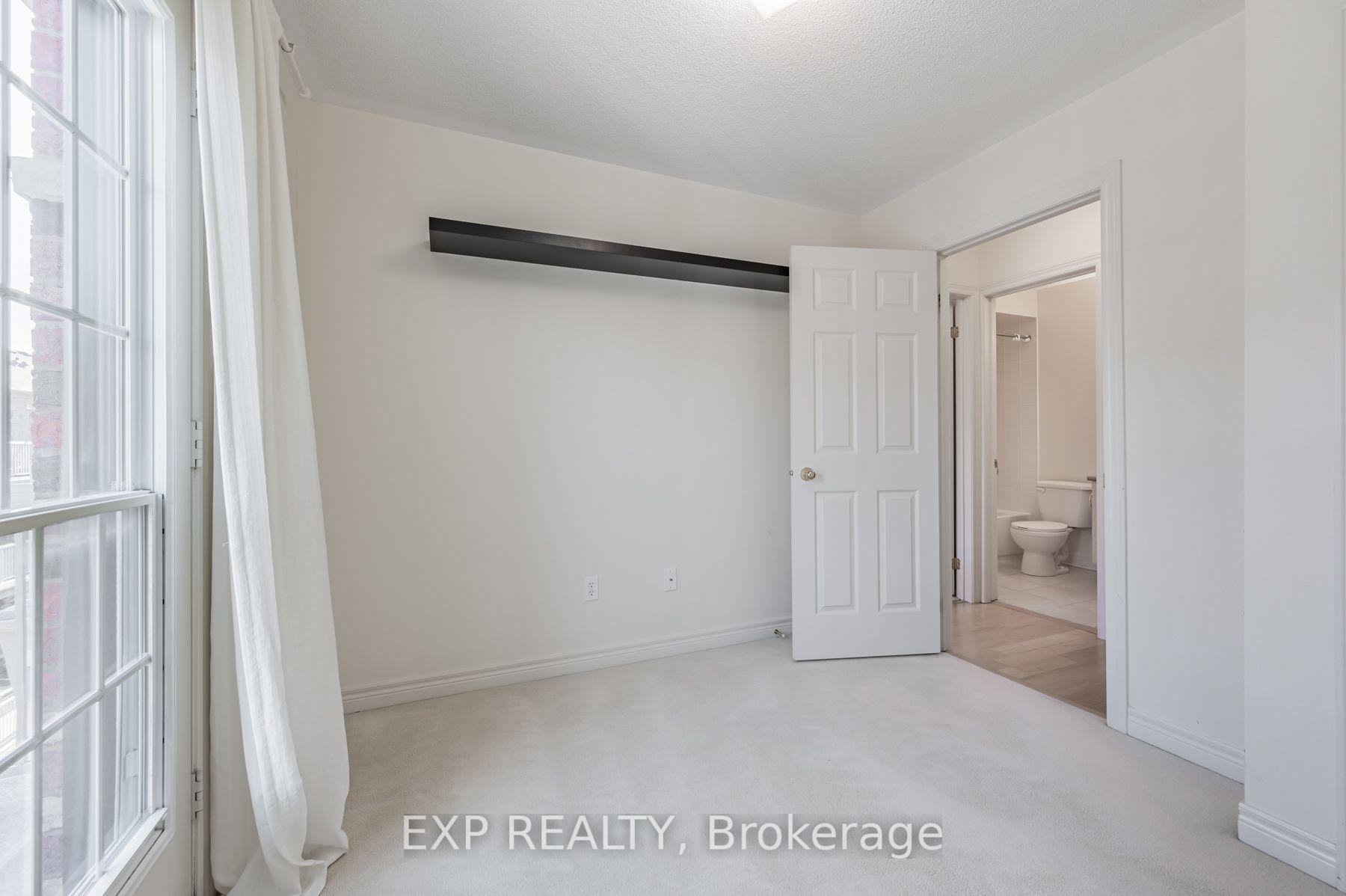 Photo 31 of 35 Carnahan Terrace, Toronto, East End-Danforth — HOMEH