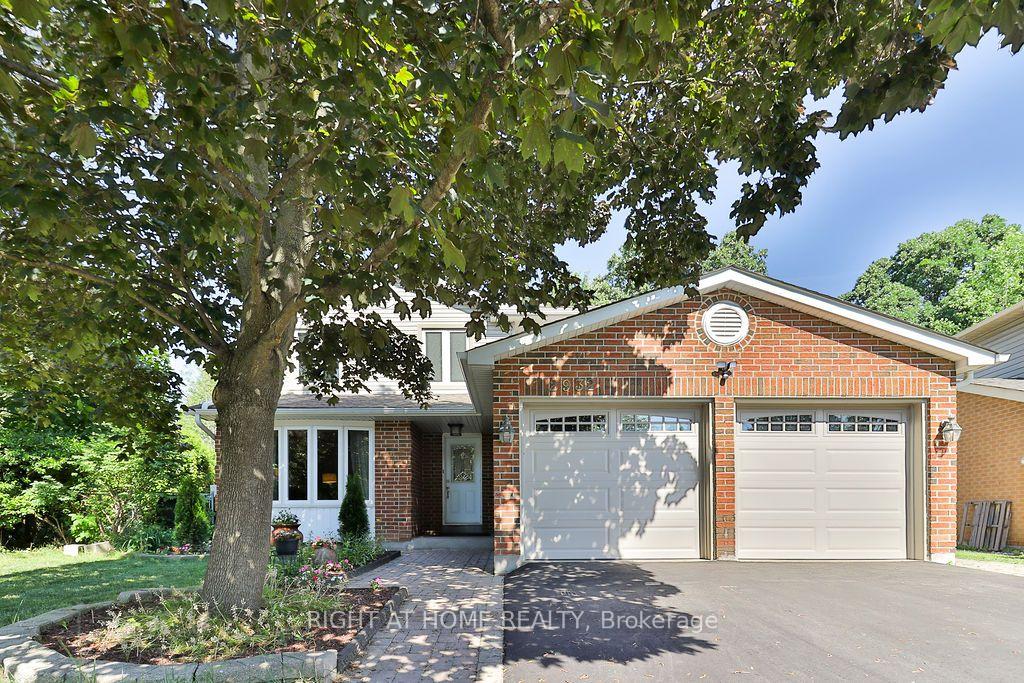 Front of 2932 Remea Court
