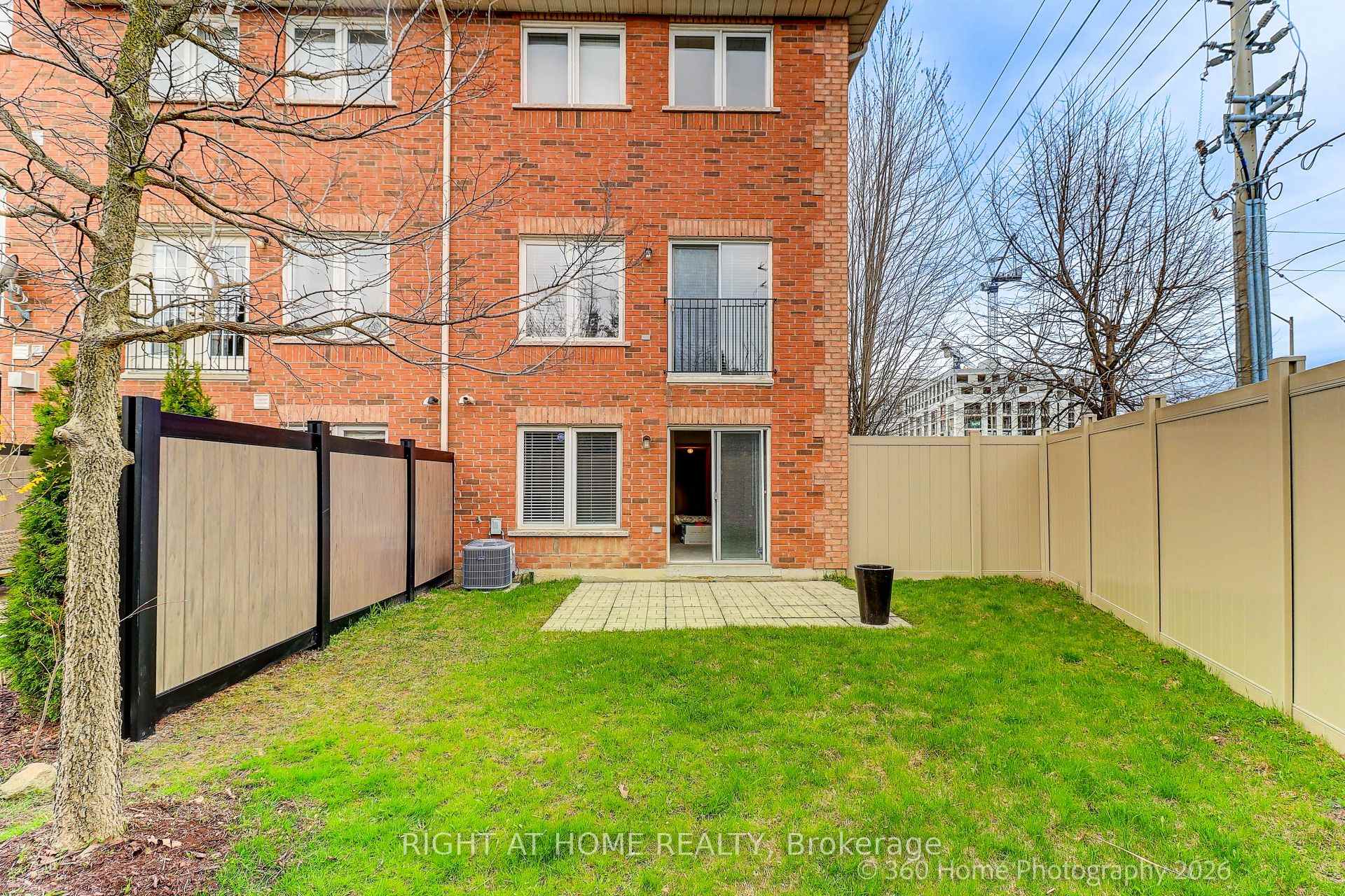 Photo 20 of Unit 2, 1130 Cawthra Road, Mississauga, Mineola — HOMEH