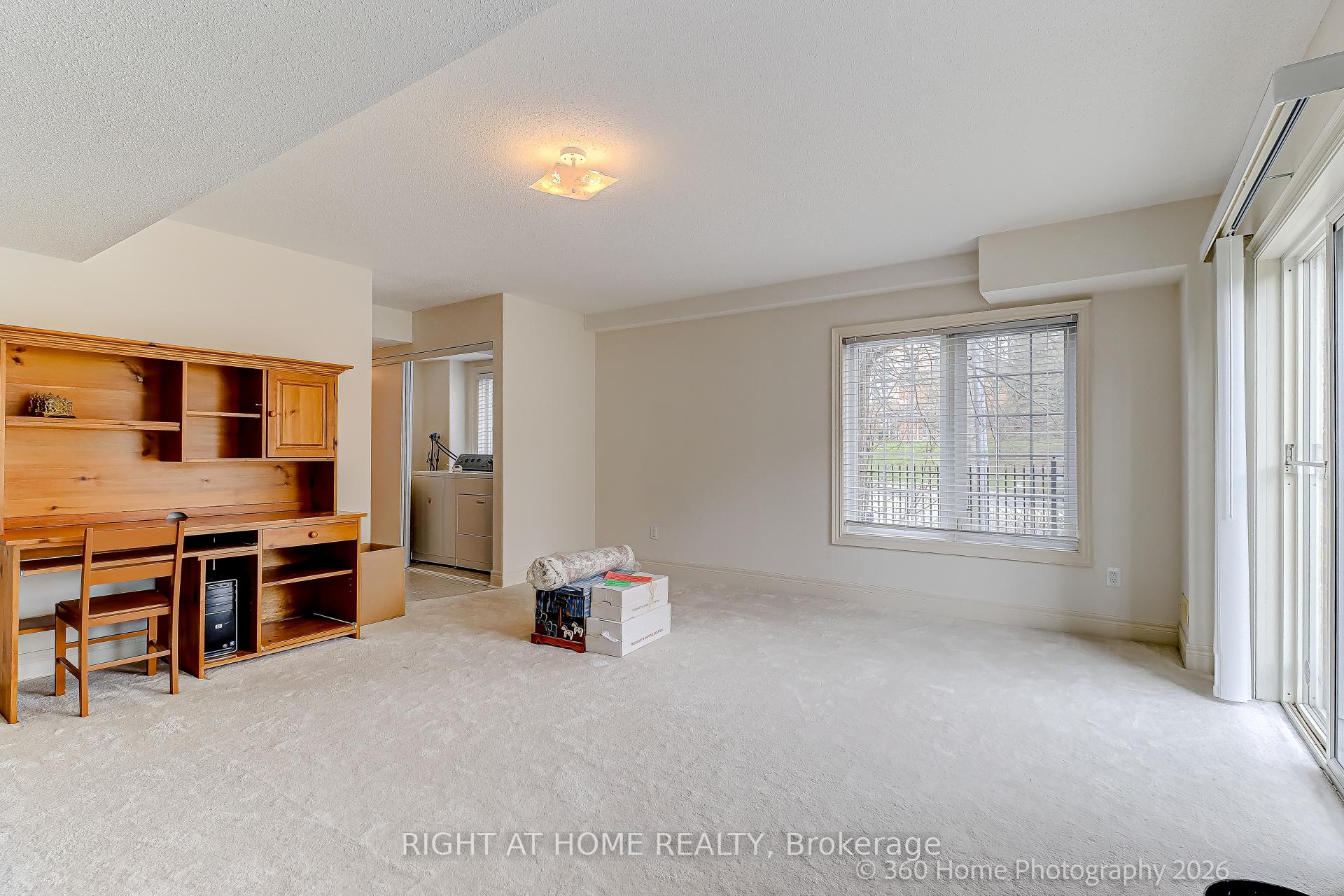 Photo 22 of Unit 2, 1130 Cawthra Road, Mississauga, Mineola — HOMEH