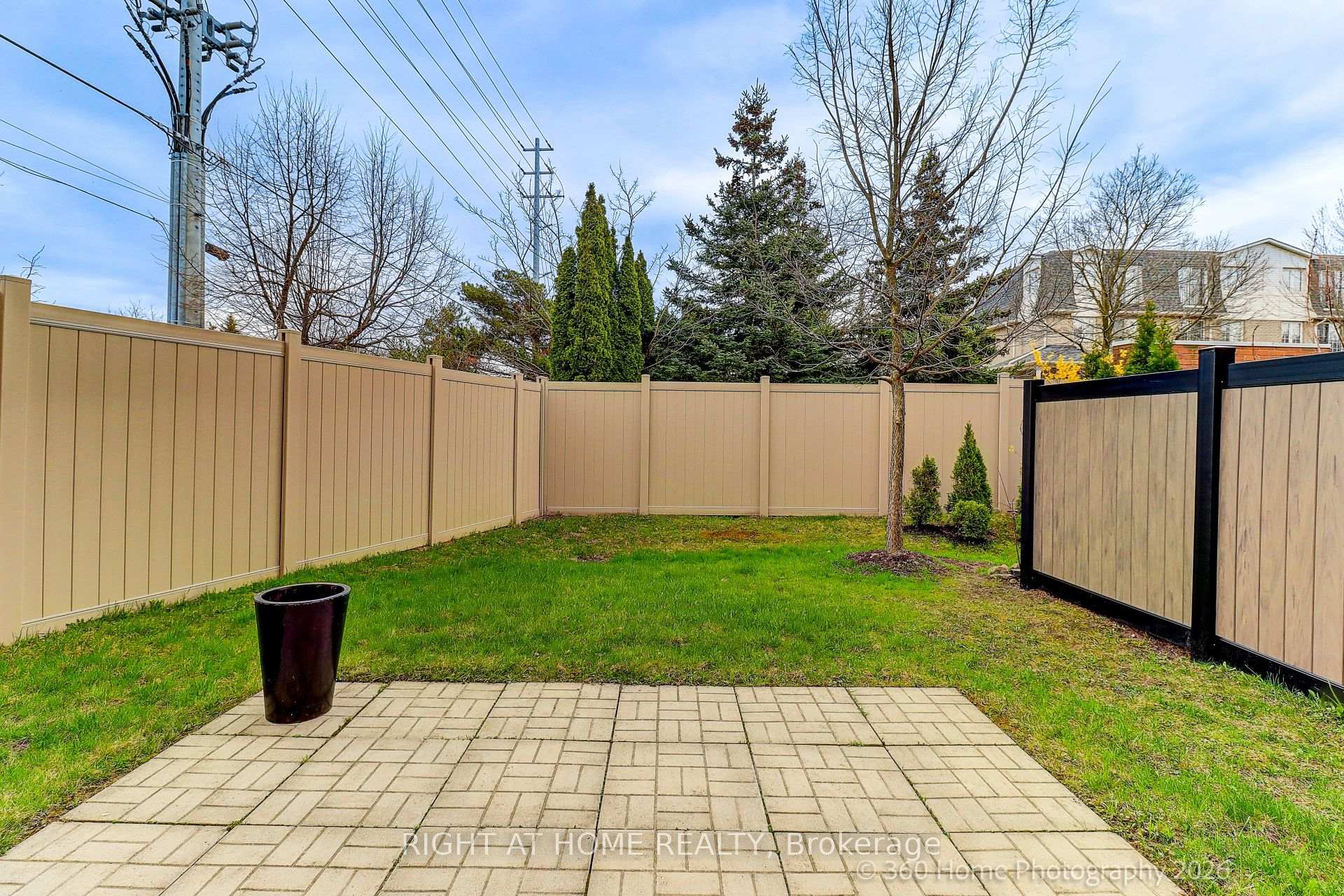 Photo 24 of Unit 2, 1130 Cawthra Road, Mississauga, Mineola — HOMEH