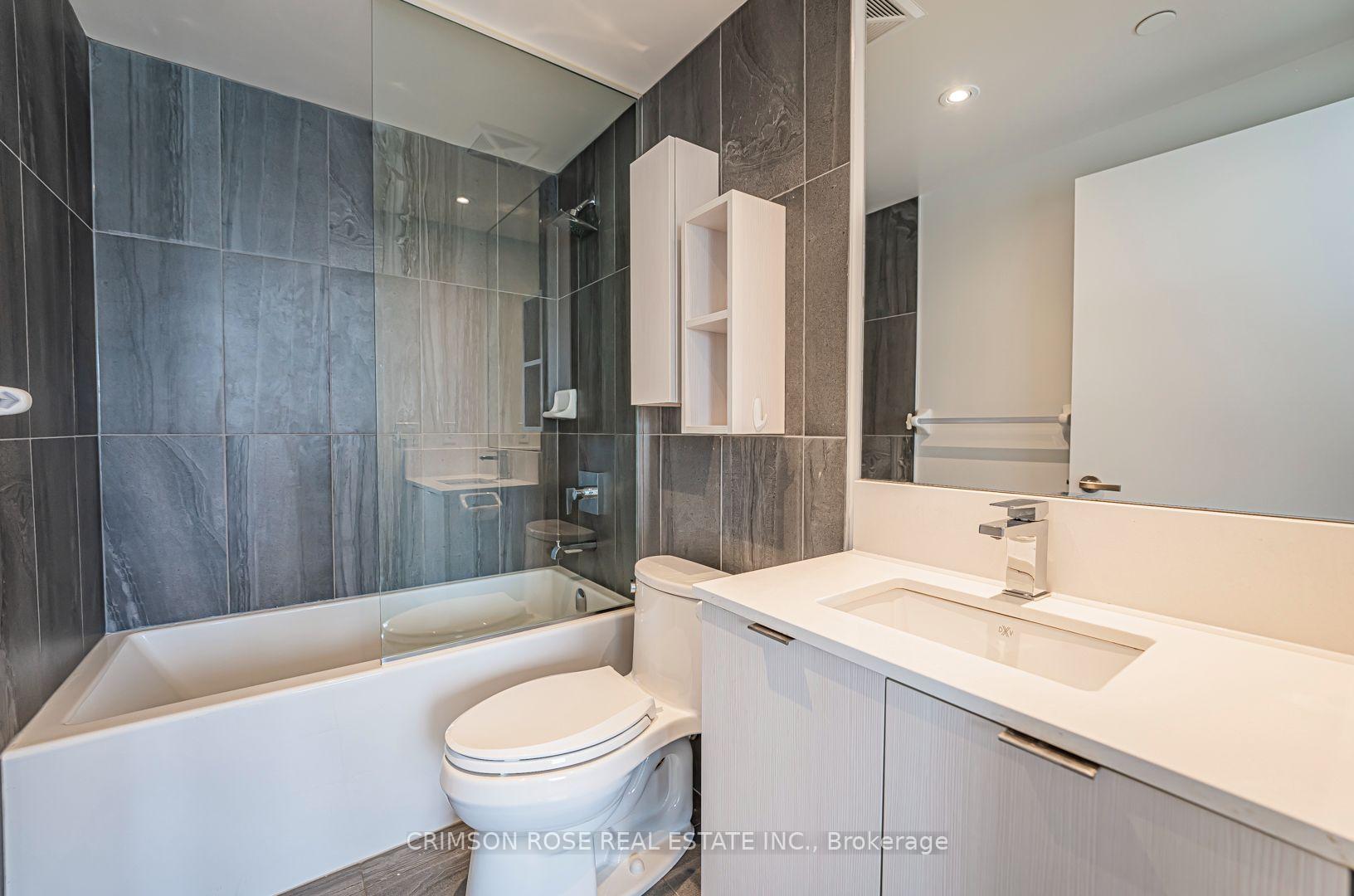 Photo 13 of Unit 3210, 195 Redpath Avenue, Toronto, Mount Pleasant West — HOMEH