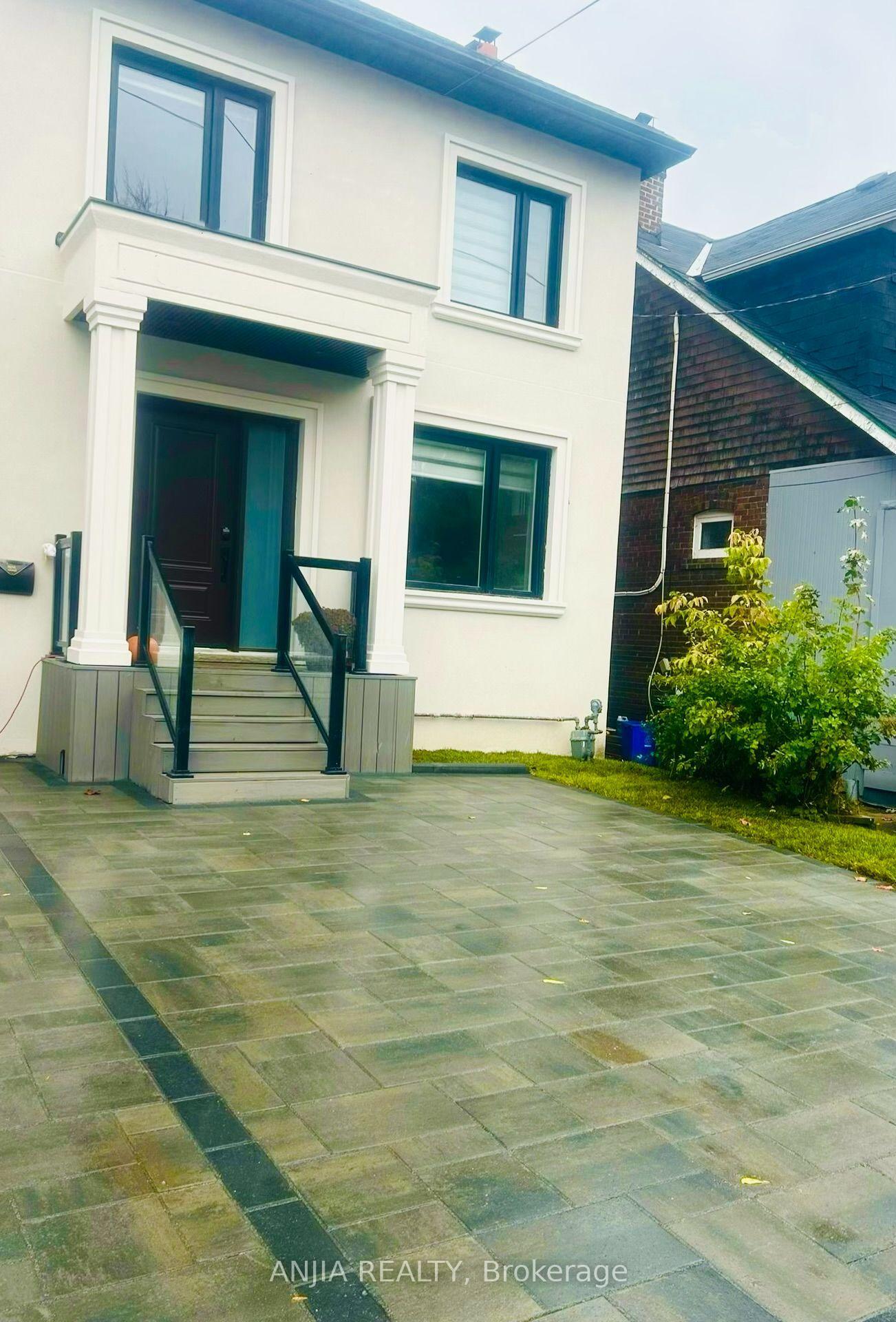 Front of 310 Hillsdale Avenue E