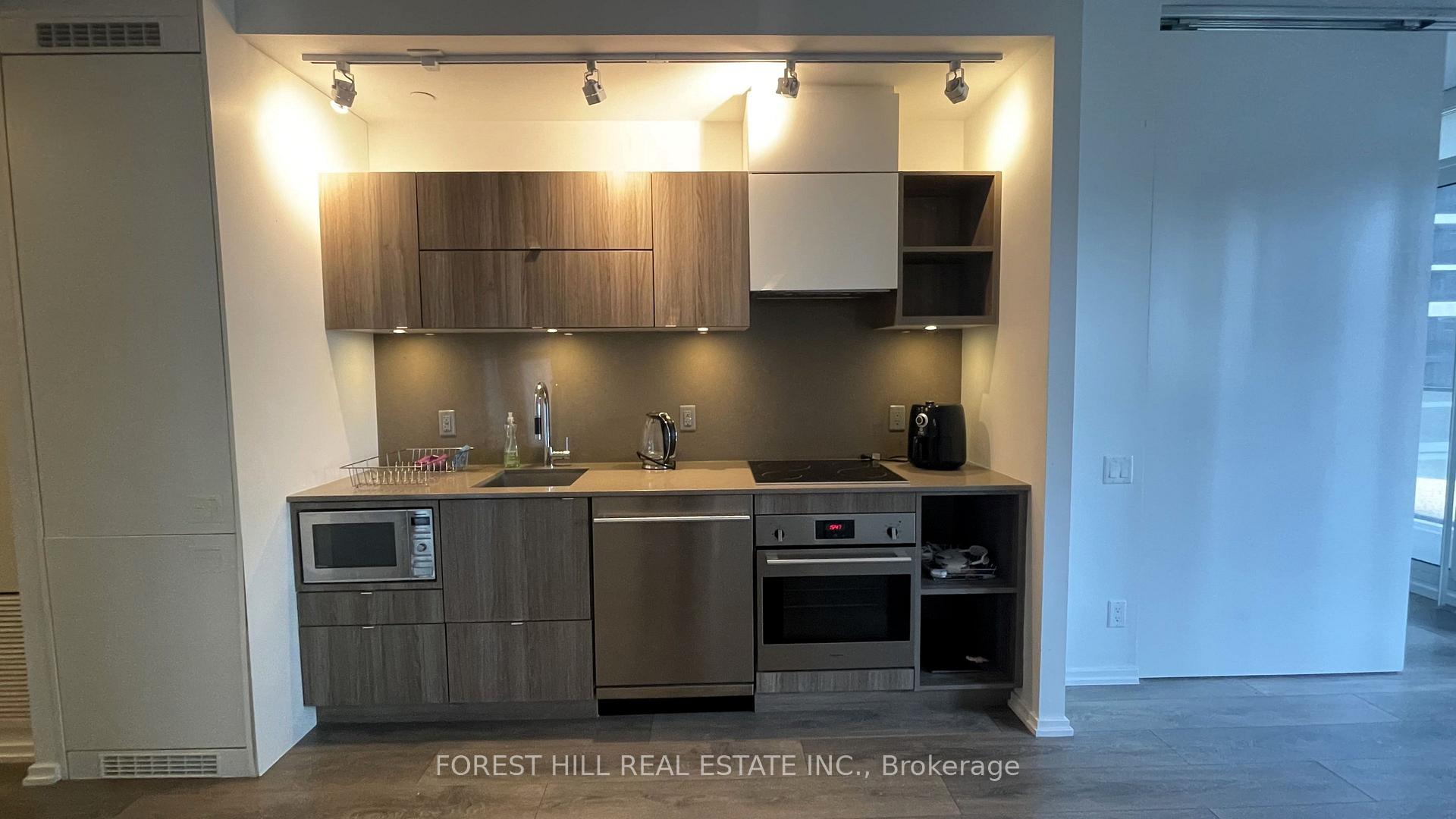 Photo 3 of Unit 1110, 125 Peter Street, Toronto, Waterfront Communities — HOMEH