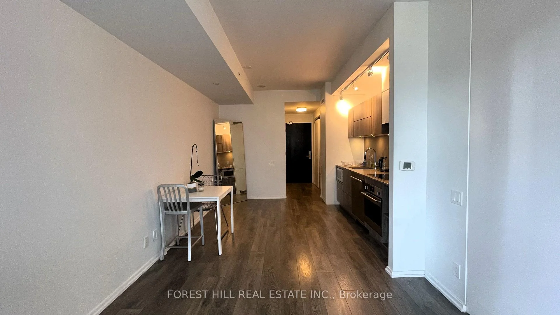 Photo 13 of Unit 1110, 125 Peter Street, Toronto, Waterfront Communities — HOMEH