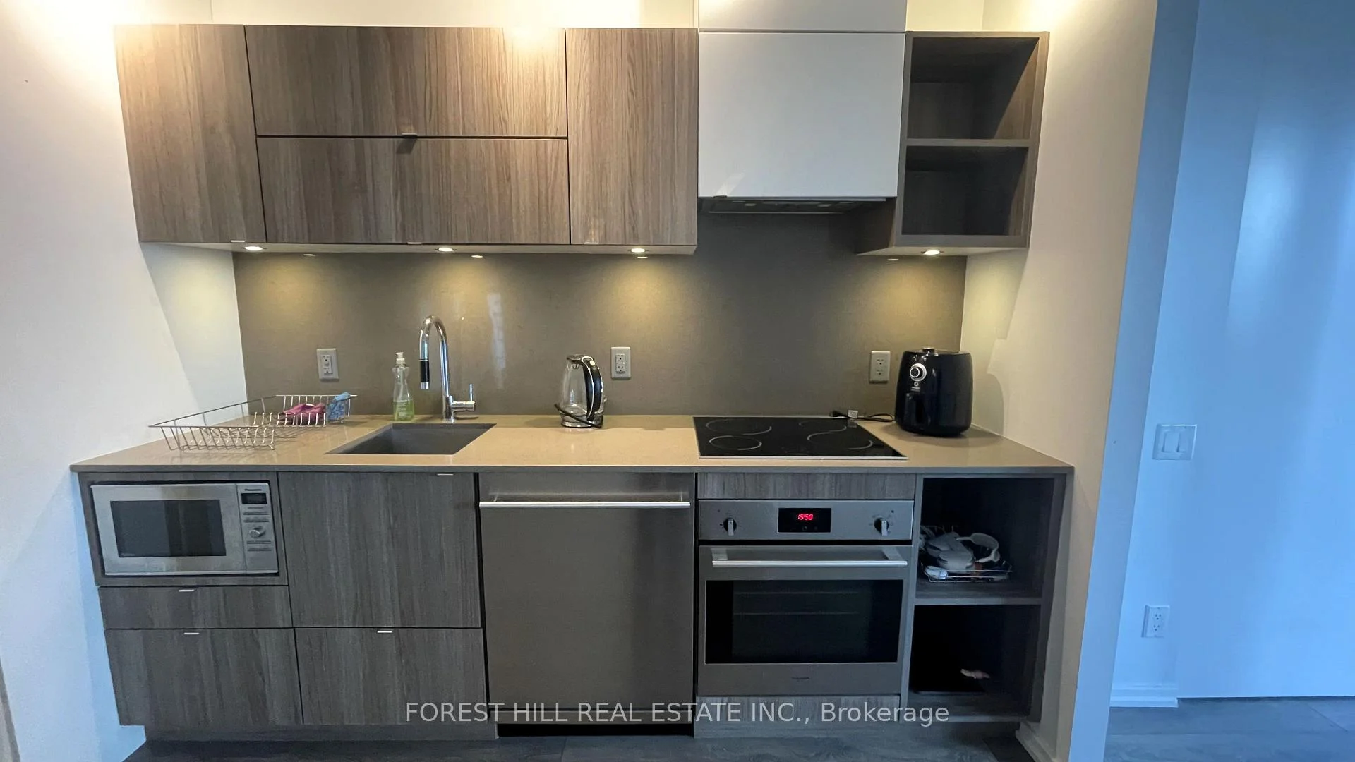 Photo 19 of Unit 1110, 125 Peter Street, Toronto, Waterfront Communities — HOMEH