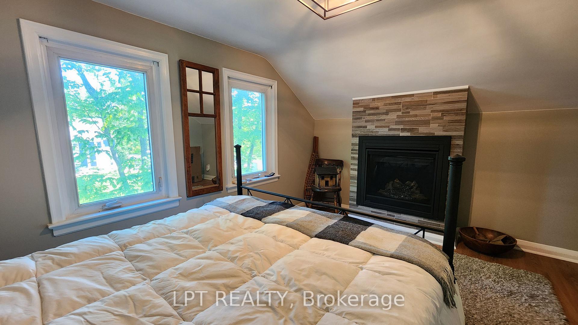 Photo 16 of 1644 Ridge Road E, Oro-Medonte, Hawkestone — HOMEH