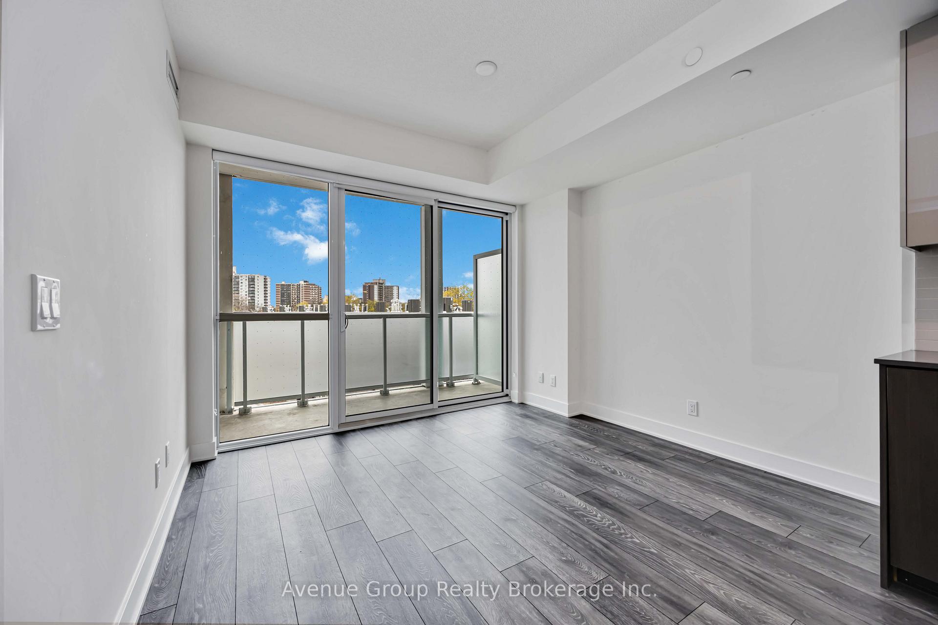 Photo 5 of Unit 308, 188 Fairview Mall Drive, North York, Don Valley Village — HOMEH