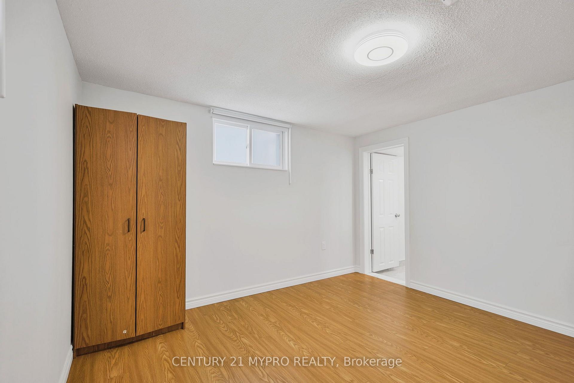 Photo 4 of BSMT 351 Conant Street, Oshawa, Lakeview — HOMEH