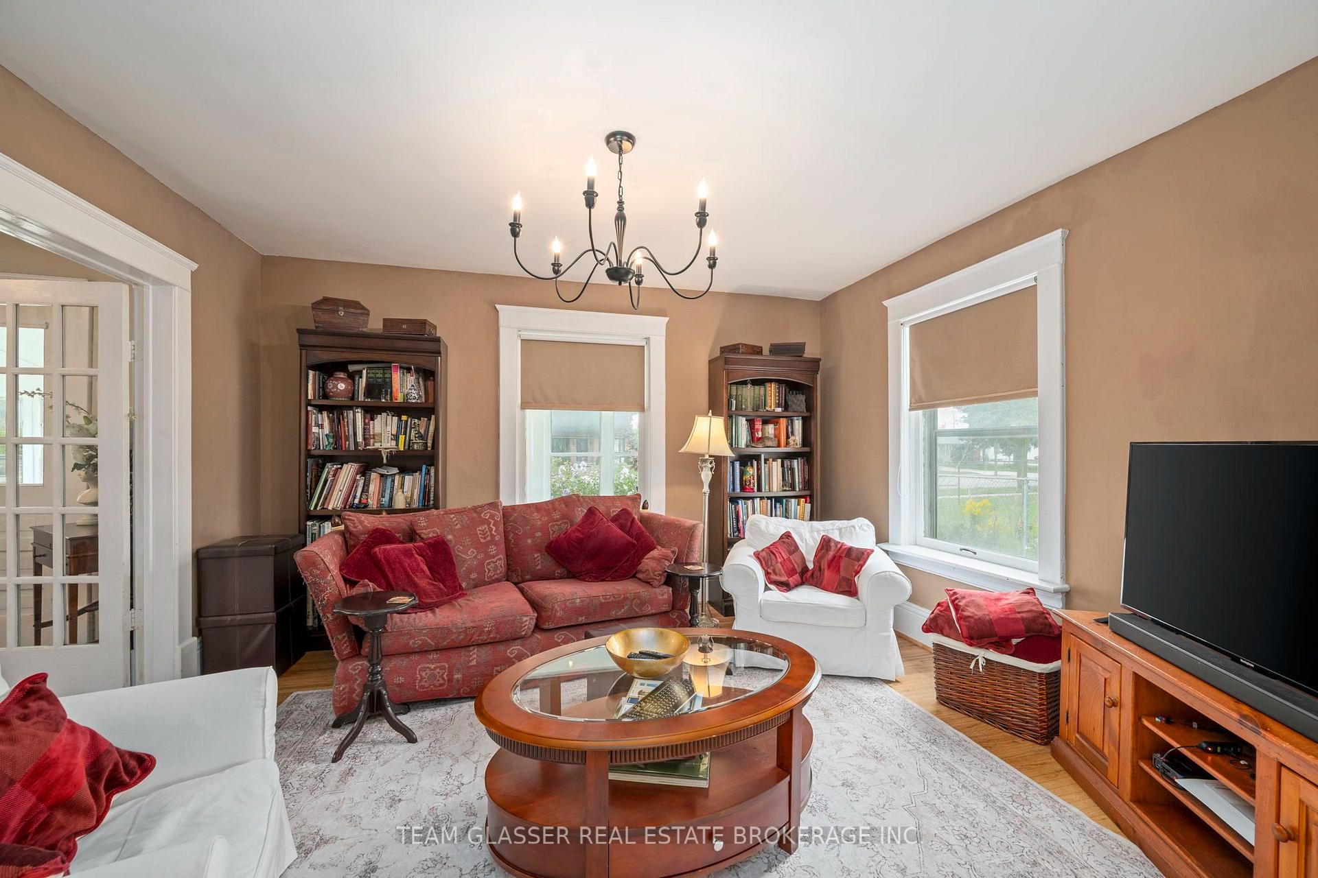 Photo 10 of 151 Main Street, North Middlesex, Parkhill — HOMEH