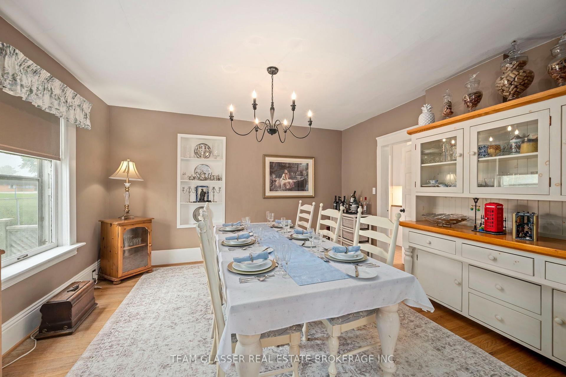 Photo 8 of 151 Main Street, North Middlesex, Parkhill — HOMEH