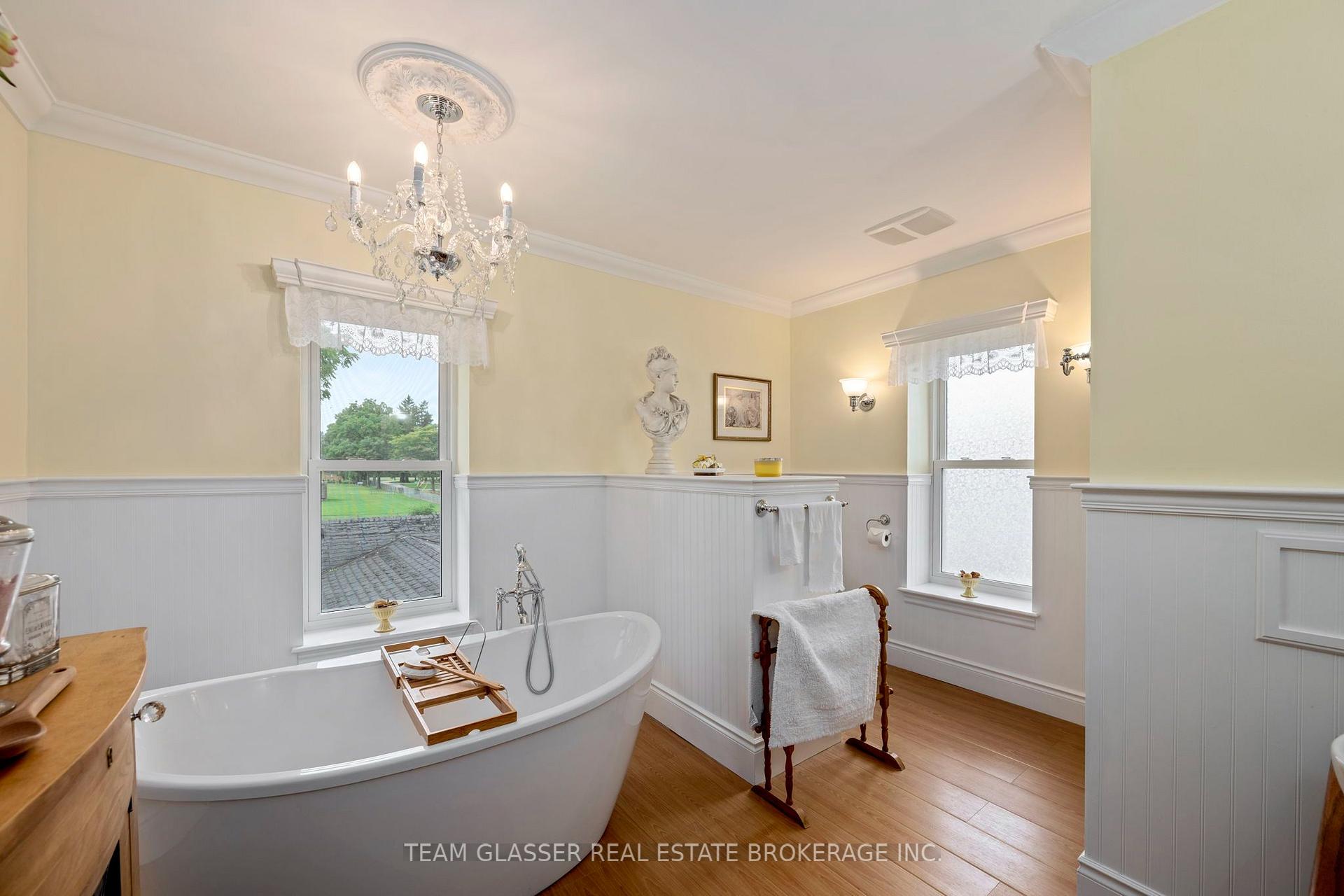 Photo 15 of 151 Main Street, North Middlesex, Parkhill — HOMEH