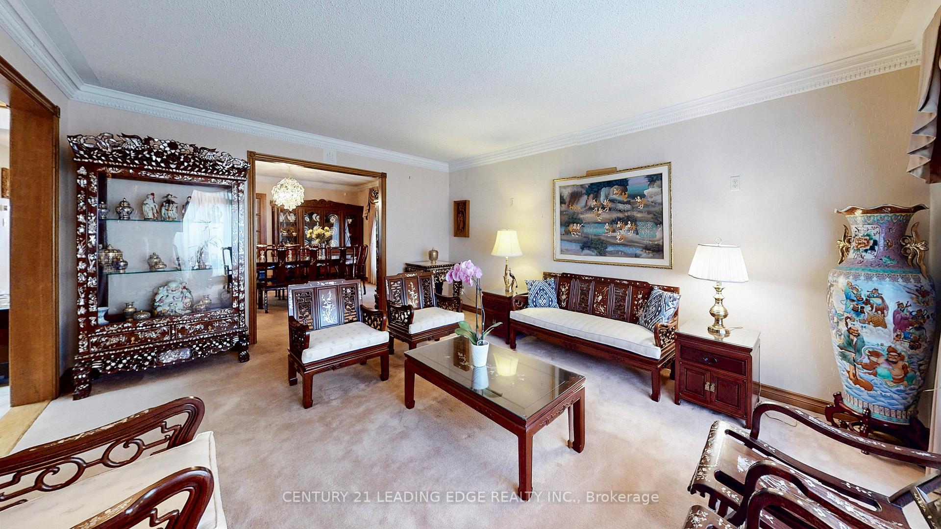 Photo 7 of 1127 Oshawa Boulevard N, Oshawa, Centennial — HOMEH
