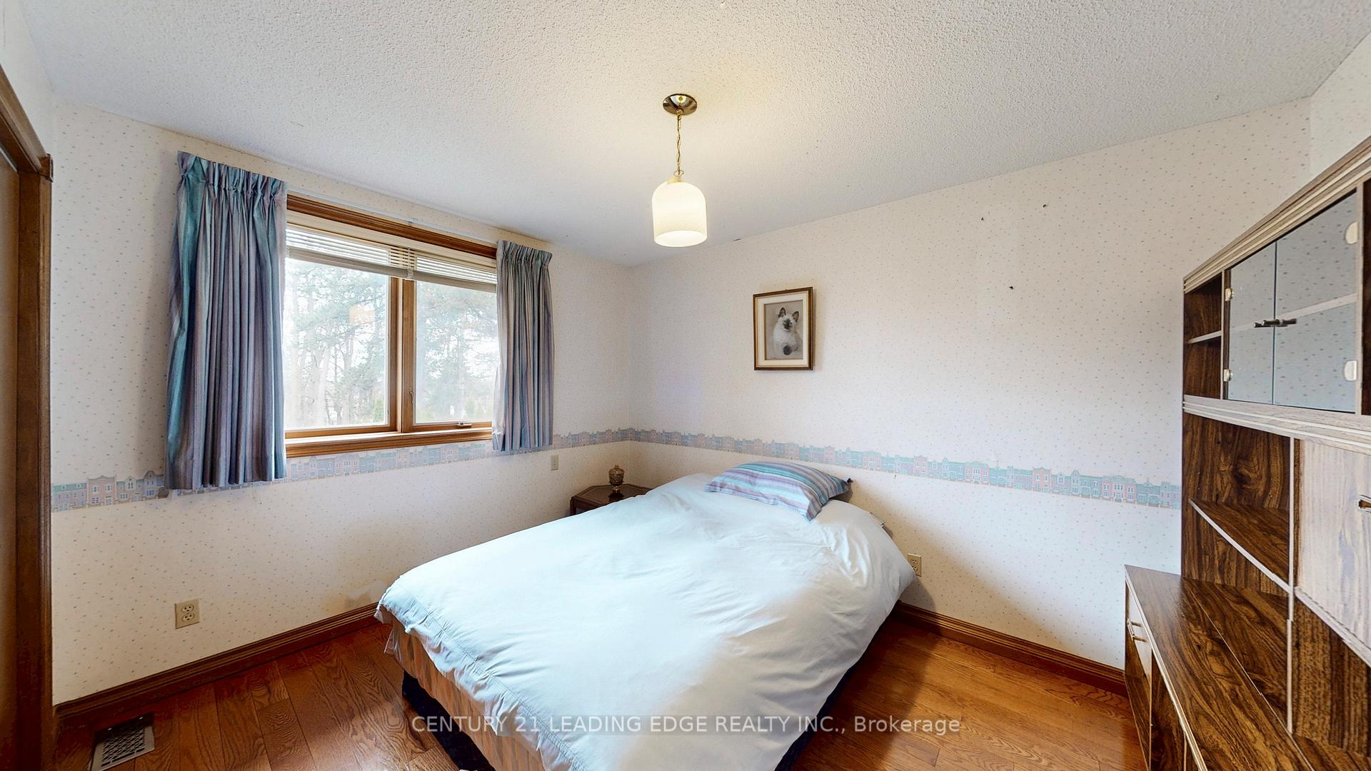 Photo 36 of 1127 Oshawa Boulevard N, Oshawa, Centennial — HOMEH