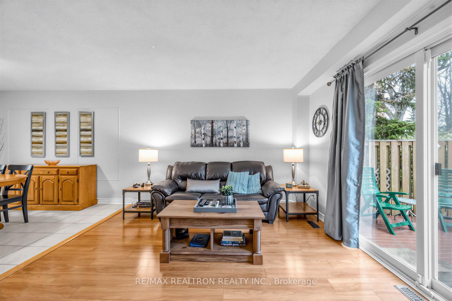 Photo 4 of Unit 1, 6699 Falconer Drive, Mississauga, Streetsville — HOMEH