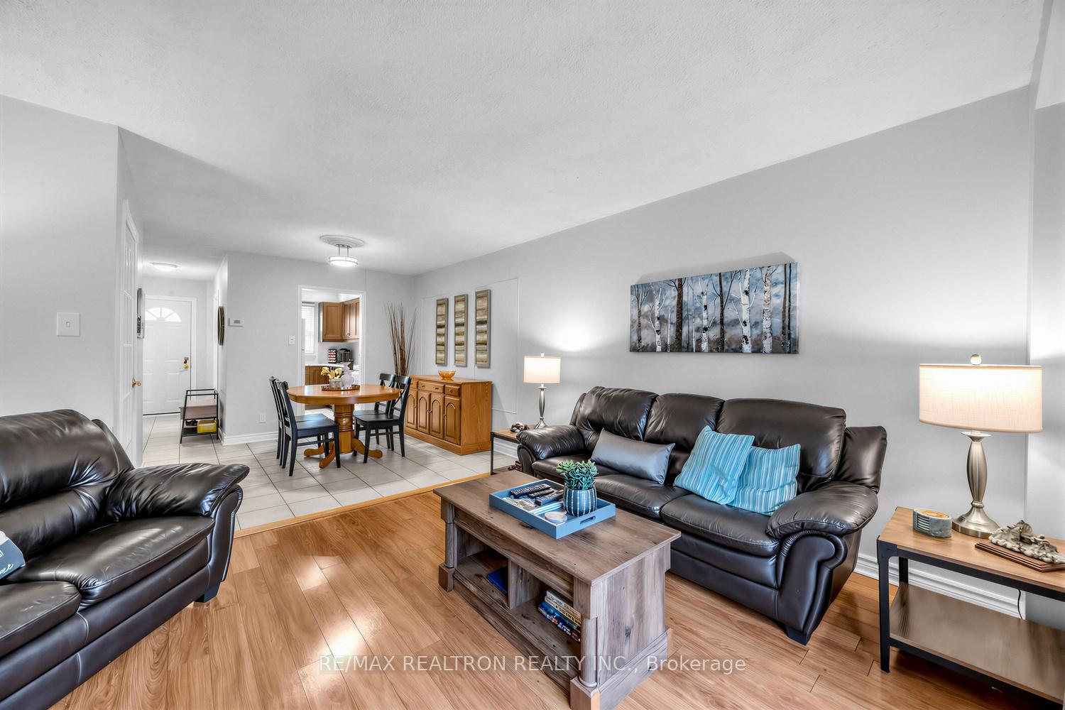 Photo 5 of Unit 1, 6699 Falconer Drive, Mississauga, Streetsville — HOMEH